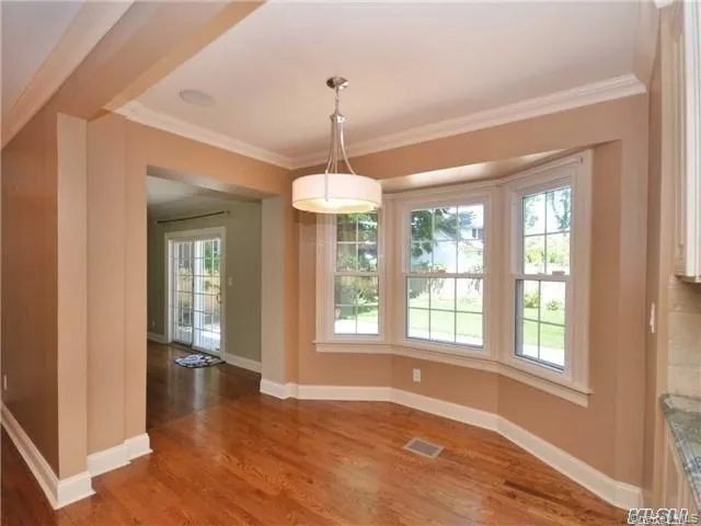 25 Gaynor Avenue, North Hempstead, NY, 3 Bedrooms Bedrooms, 8 Rooms Rooms,2 BathroomsBathrooms,Residential Lease,For Rent,Gaynor,0,960118 25 Gaynor Avenue, North Hempstead, NY, 3 Bedrooms Bedrooms, 8 Rooms Rooms,2 BathroomsBathrooms,Residential Lease,For Rent,Gaynor,0,960118