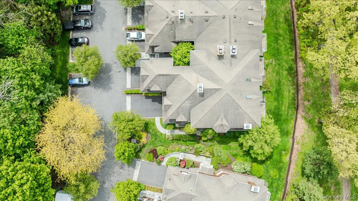 6 Riverpointe Road, Greenburgh, NY, 4 Bedrooms Bedrooms, 9 Rooms Rooms,3 BathroomsBathrooms,Residential,For Rent,Riverpointe,0,960130 6 Riverpointe Road, Greenburgh, NY, 4 Bedrooms Bedrooms, 9 Rooms Rooms,3 BathroomsBathrooms,Residential,For Rent,Riverpointe,0,960130