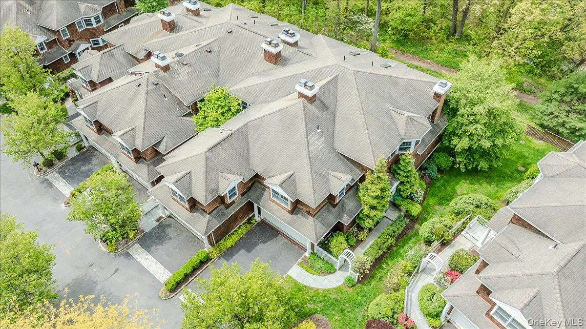 6 Riverpointe Road, Greenburgh, NY, 4 Bedrooms Bedrooms, 9 Rooms Rooms,3 BathroomsBathrooms,Residential,For Rent,Riverpointe,0,960130 6 Riverpointe Road, Greenburgh, NY, 4 Bedrooms Bedrooms, 9 Rooms Rooms,3 BathroomsBathrooms,Residential,For Rent,Riverpointe,0,960130