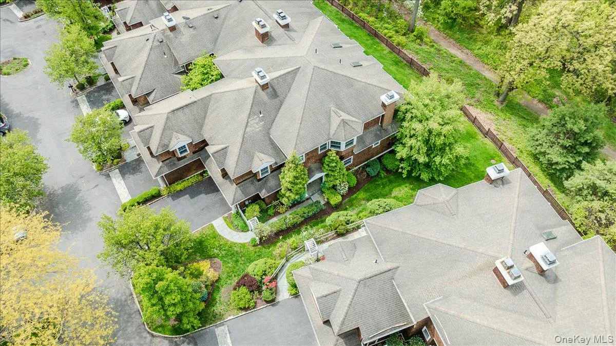 6 Riverpointe Road, Greenburgh, NY, 4 Bedrooms Bedrooms, 9 Rooms Rooms,3 BathroomsBathrooms,Residential,For Rent,Riverpointe,0,960130 6 Riverpointe Road, Greenburgh, NY, 4 Bedrooms Bedrooms, 9 Rooms Rooms,3 BathroomsBathrooms,Residential,For Rent,Riverpointe,0,960130