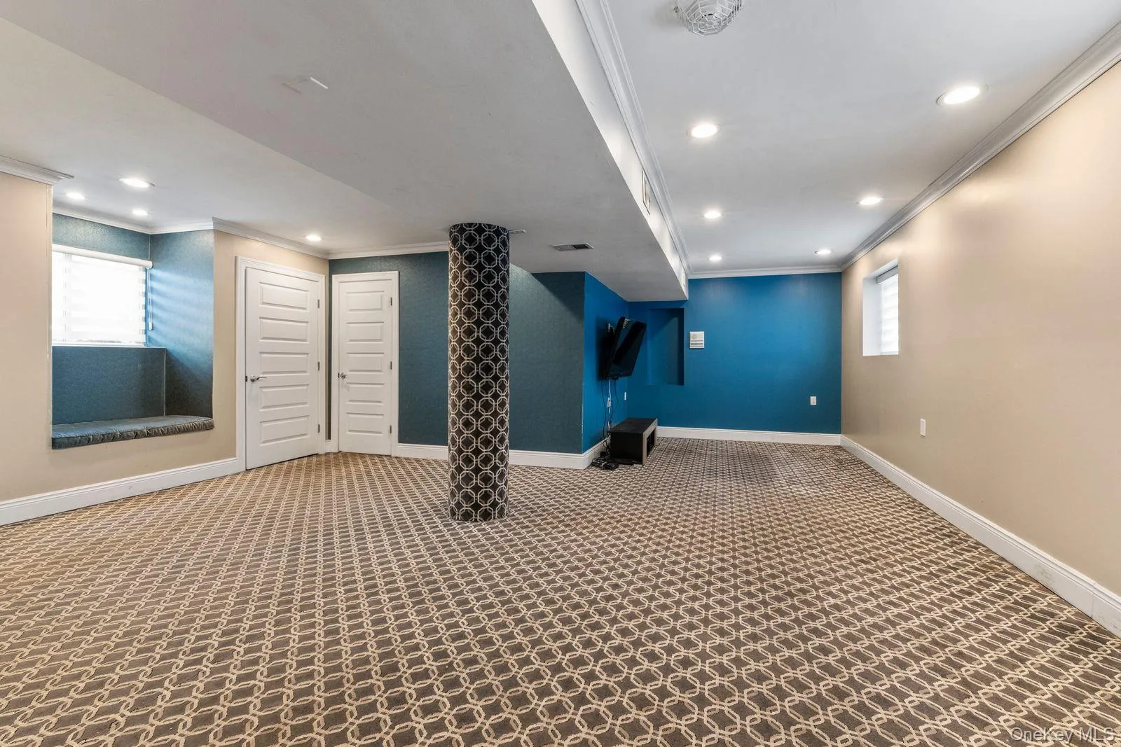 607 Lanett Avenue, New York, NY, 5 Bedrooms Bedrooms, 9 Rooms Rooms,3 BathroomsBathrooms,Residential,For Rent,Lanett,0,960134 607 Lanett Avenue, New York, NY, 5 Bedrooms Bedrooms, 9 Rooms Rooms,3 BathroomsBathrooms,Residential,For Rent,Lanett,0,960134