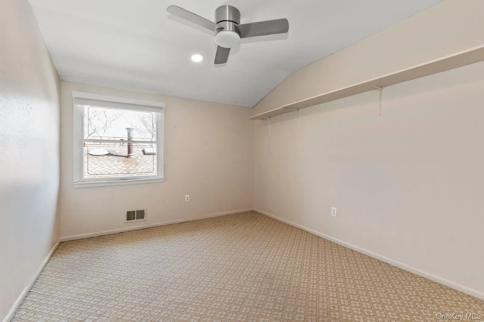 607 Lanett Avenue, New York, NY, 5 Bedrooms Bedrooms, 9 Rooms Rooms,3 BathroomsBathrooms,Residential,For Rent,Lanett,0,960134 607 Lanett Avenue, New York, NY, 5 Bedrooms Bedrooms, 9 Rooms Rooms,3 BathroomsBathrooms,Residential,For Rent,Lanett,0,960134