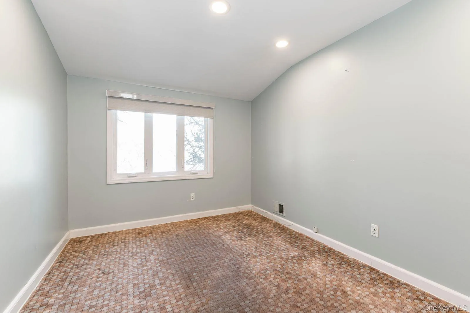 607 Lanett Avenue, New York, NY, 5 Bedrooms Bedrooms, 9 Rooms Rooms,3 BathroomsBathrooms,Residential,For Rent,Lanett,0,960134 607 Lanett Avenue, New York, NY, 5 Bedrooms Bedrooms, 9 Rooms Rooms,3 BathroomsBathrooms,Residential,For Rent,Lanett,0,960134