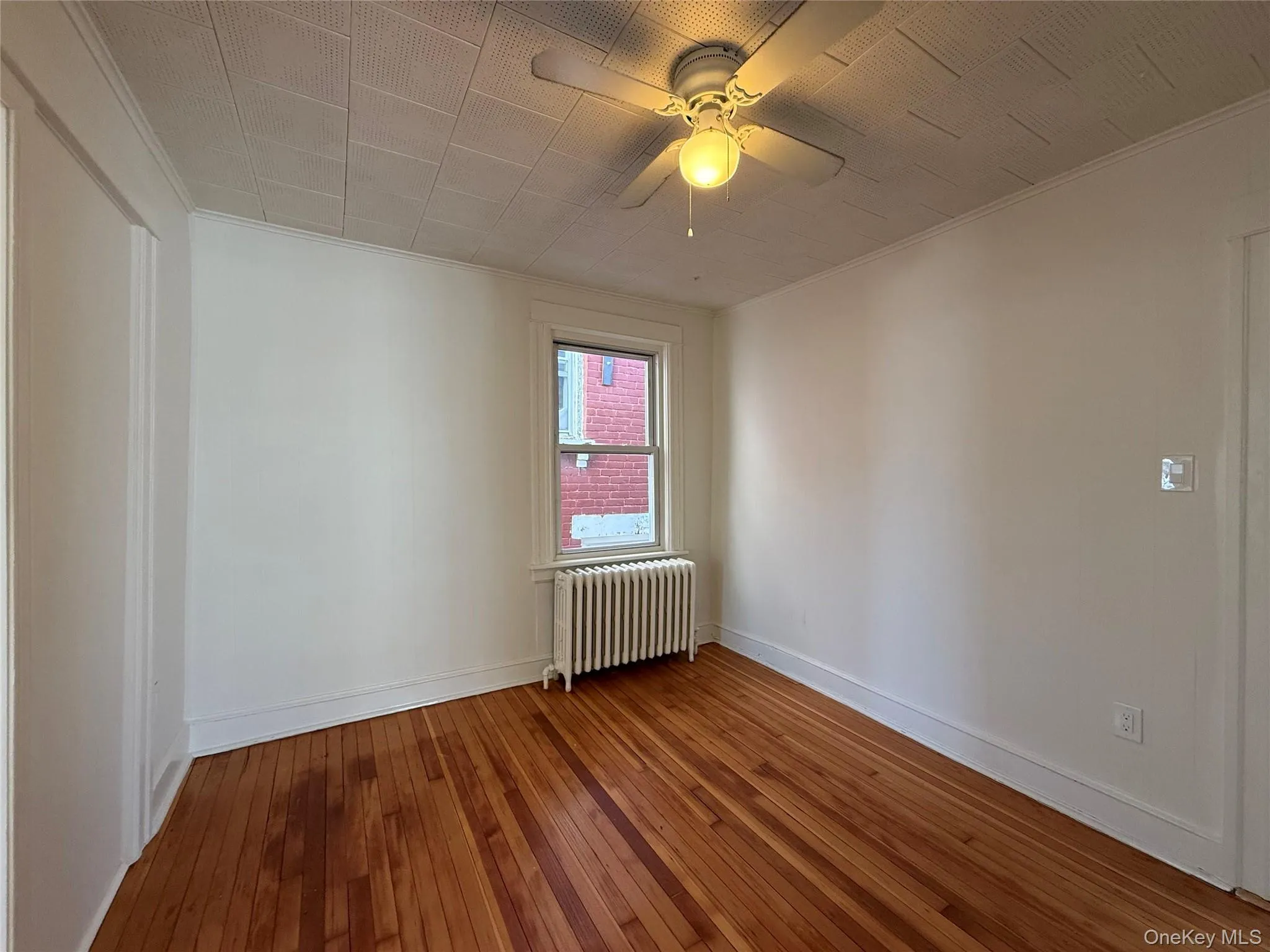 40 Clover Street, Poughkeepsie, NY, 3 Bedrooms Bedrooms, 5 Rooms Rooms,1 BathroomBathrooms,Residential Lease,For Rent,Clover,0,960135 40 Clover Street, Poughkeepsie, NY, 3 Bedrooms Bedrooms, 5 Rooms Rooms,1 BathroomBathrooms,Residential Lease,For Rent,Clover,0,960135