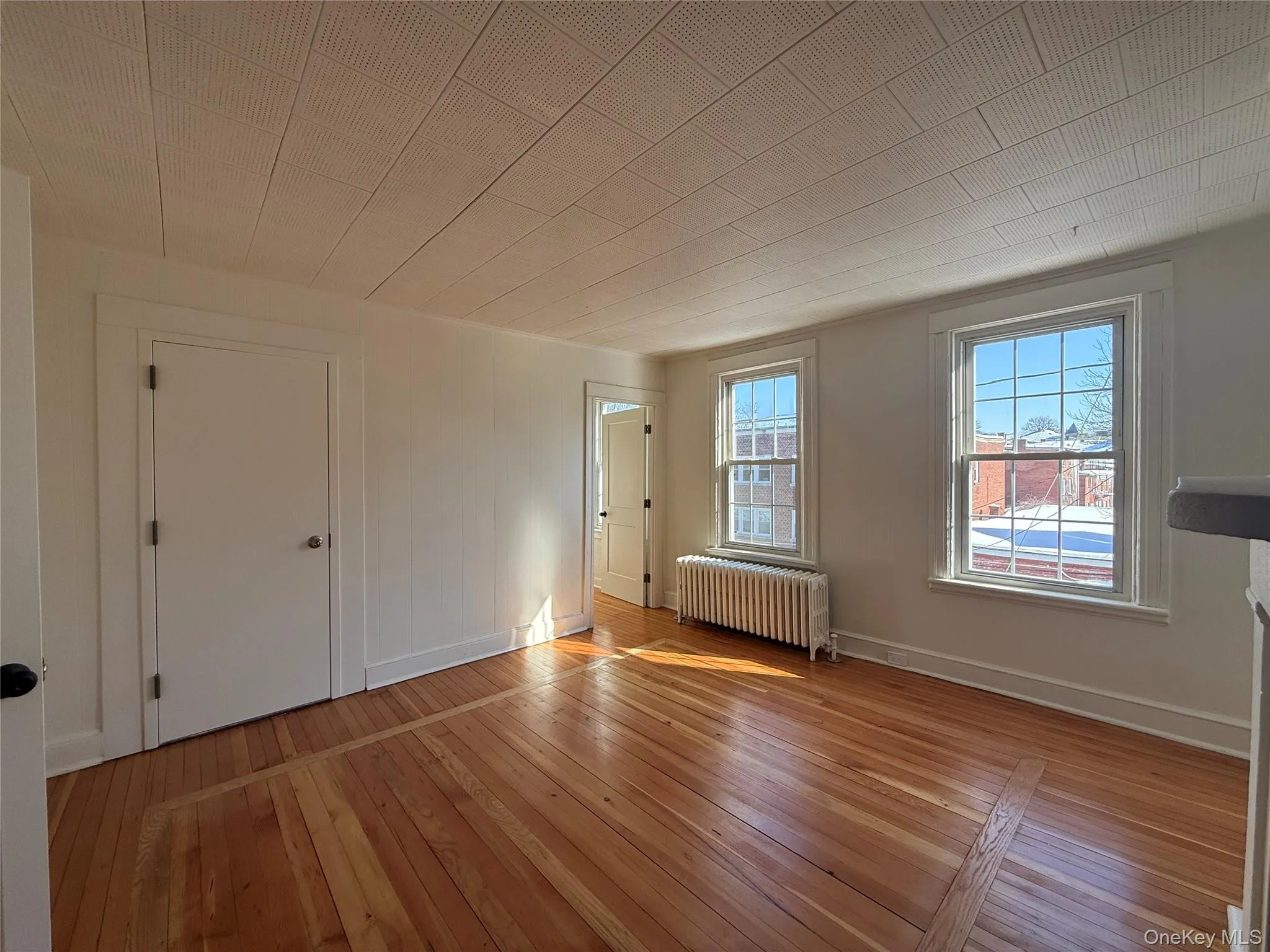 40 Clover Street, Poughkeepsie, NY, 3 Bedrooms Bedrooms, 5 Rooms Rooms,1 BathroomBathrooms,Residential Lease,For Rent,Clover,0,960135 40 Clover Street, Poughkeepsie, NY, 3 Bedrooms Bedrooms, 5 Rooms Rooms,1 BathroomBathrooms,Residential Lease,For Rent,Clover,0,960135