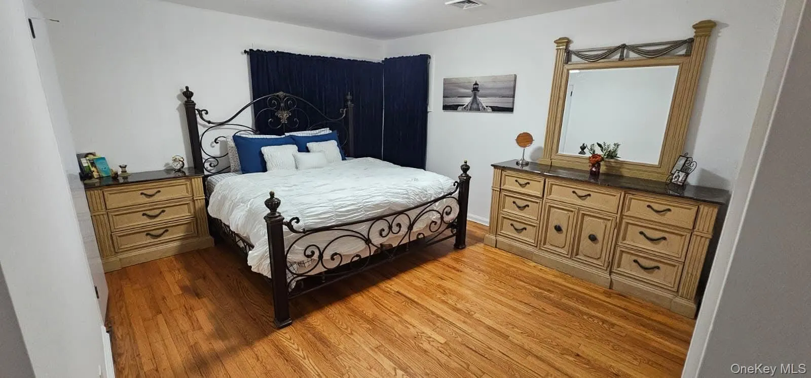 1 Blackford Avenue, Yonkers, NY, 3 Bedrooms Bedrooms, 7 Rooms Rooms,2 BathroomsBathrooms,Residential Lease,For Rent,Blackford,0,960141 1 Blackford Avenue, Yonkers, NY, 3 Bedrooms Bedrooms, 7 Rooms Rooms,2 BathroomsBathrooms,Residential Lease,For Rent,Blackford,0,960141