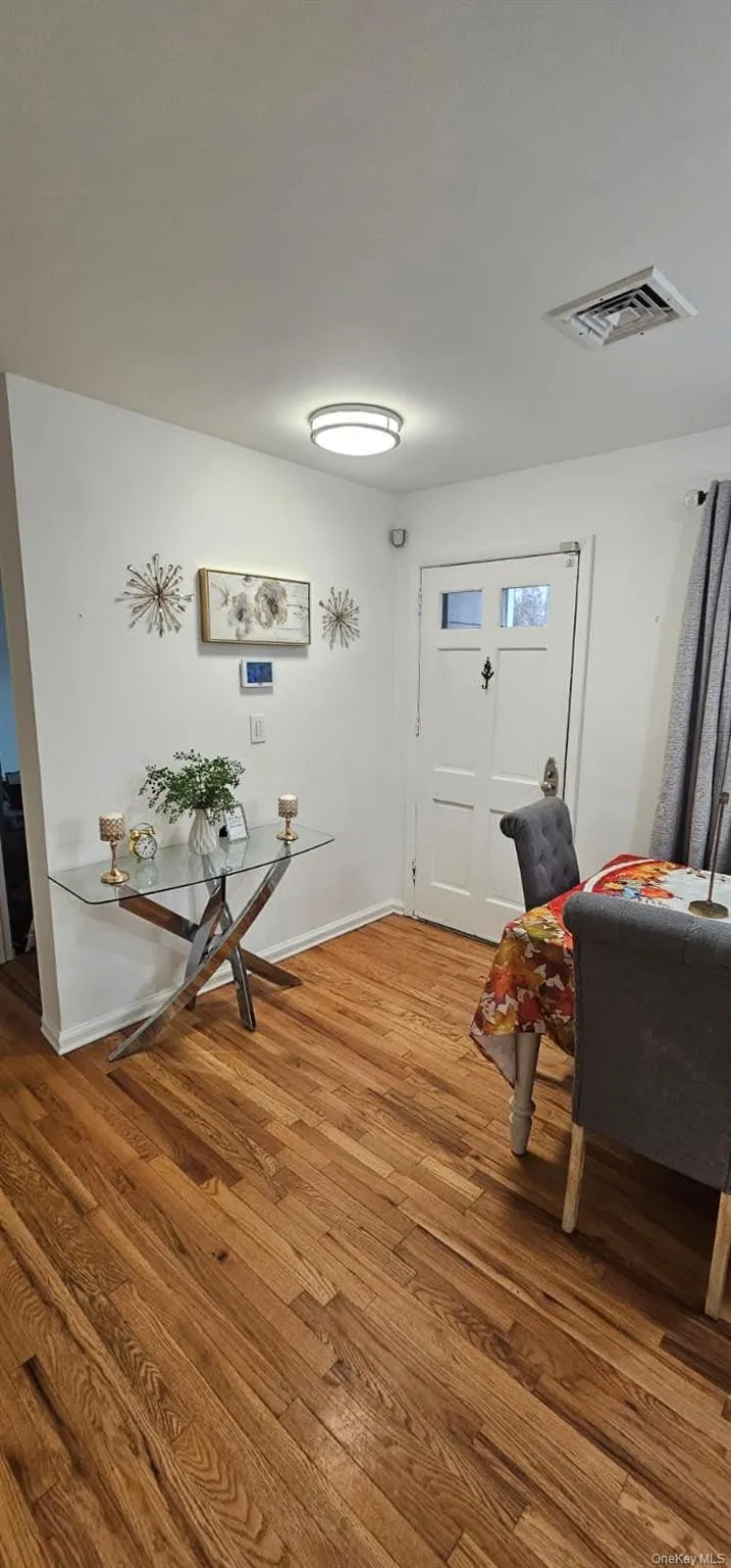 1 Blackford Avenue, Yonkers, NY, 3 Bedrooms Bedrooms, 7 Rooms Rooms,2 BathroomsBathrooms,Residential Lease,For Rent,Blackford,0,960141 1 Blackford Avenue, Yonkers, NY, 3 Bedrooms Bedrooms, 7 Rooms Rooms,2 BathroomsBathrooms,Residential Lease,For Rent,Blackford,0,960141