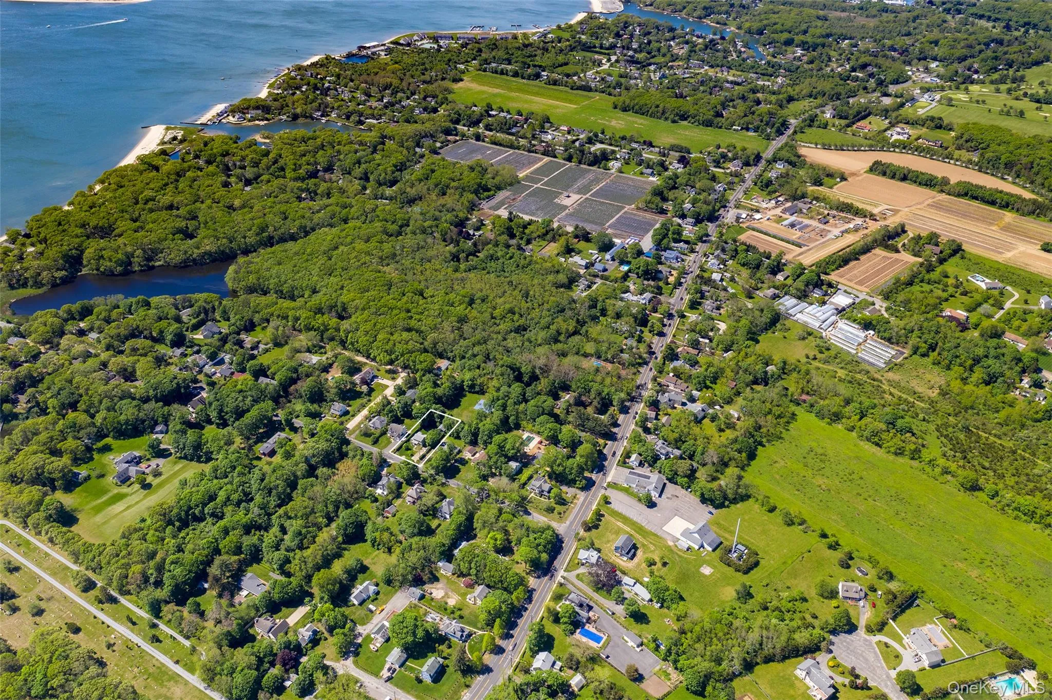 460 Bay Avenue, Southold, NY, 3 Bedrooms Bedrooms, 6 Rooms Rooms,1 BathroomBathrooms,Residential Lease,For Rent,Bay,0,960150 460 Bay Avenue, Southold, NY, 3 Bedrooms Bedrooms, 6 Rooms Rooms,1 BathroomBathrooms,Residential Lease,For Rent,Bay,0,960150