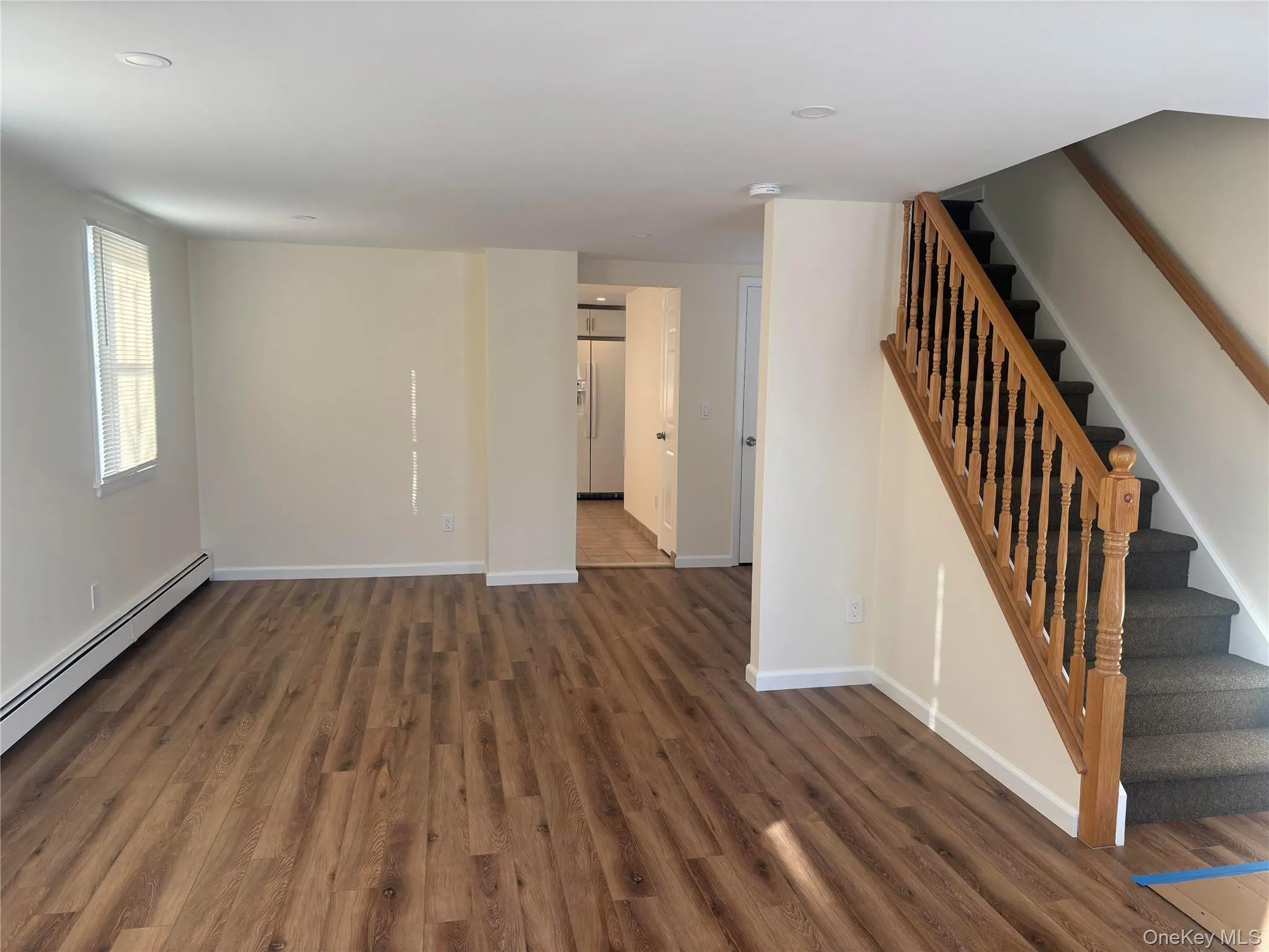 Light-filled Livingroom Light-filled Livingroom