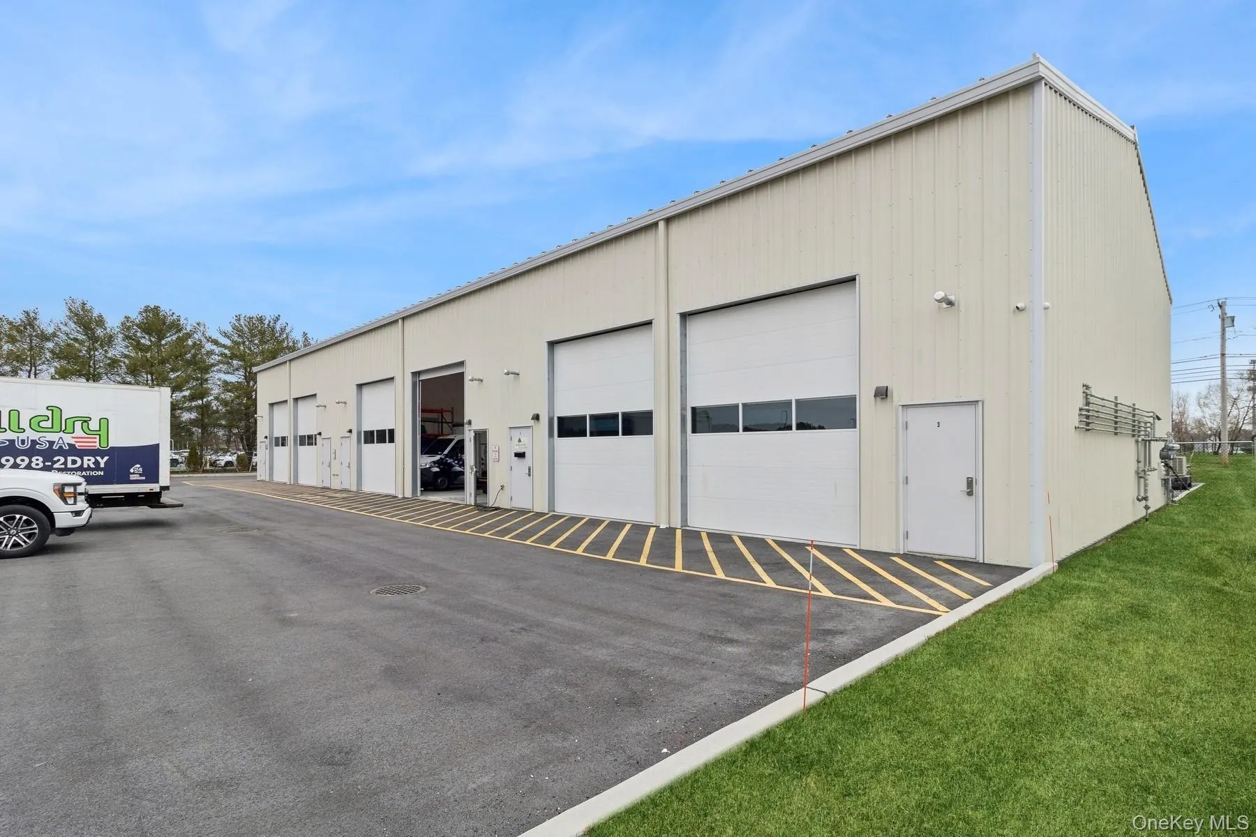 313 Edwards Avenue, Riverhead, NY, ,Commercial Lease,For Rent,Edwards,0,960188 313 Edwards Avenue, Riverhead, NY, ,Commercial Lease,For Rent,Edwards,0,960188