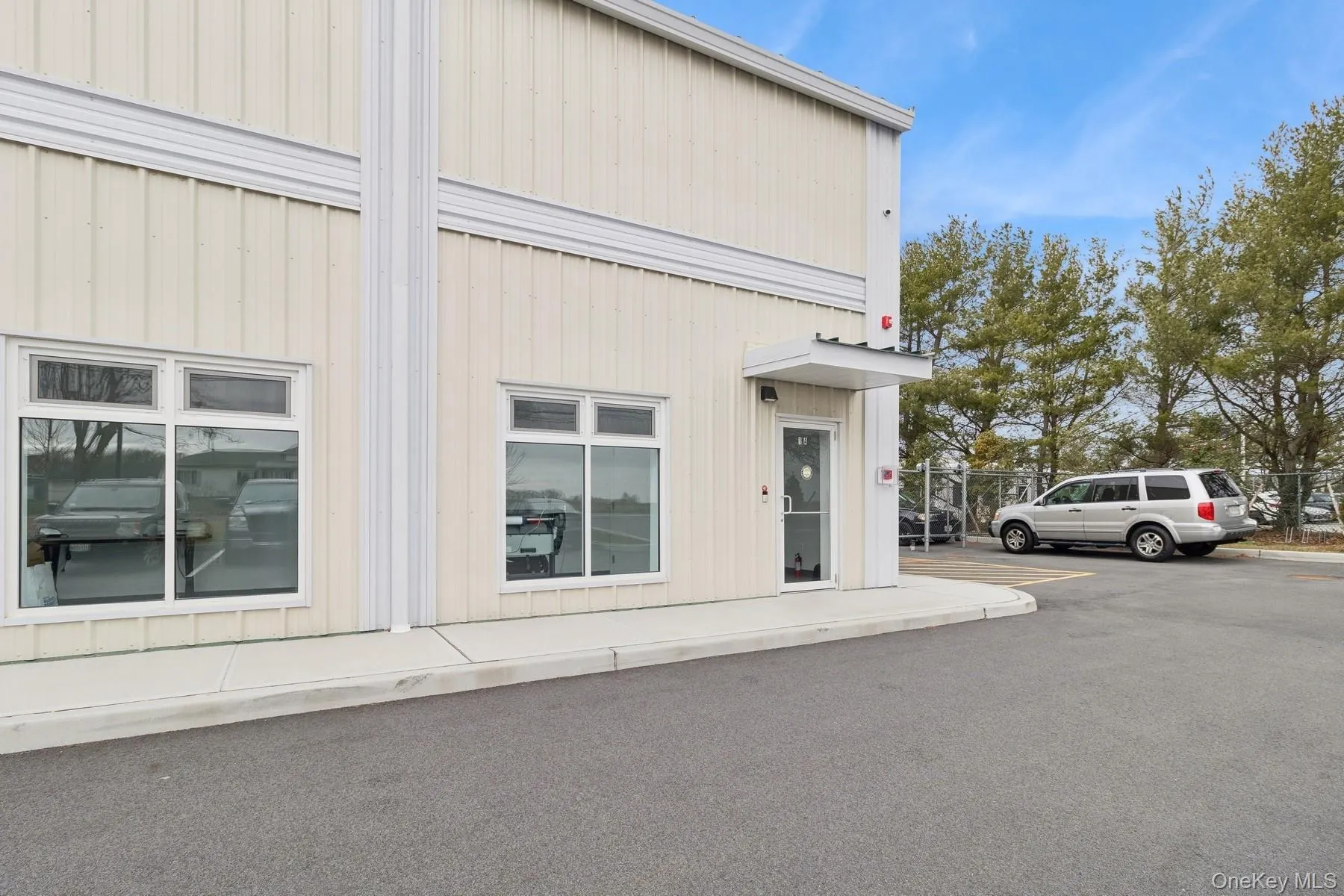 313 Edwards Avenue, Riverhead, NY, ,Commercial Lease,For Rent,Edwards,0,960188 313 Edwards Avenue, Riverhead, NY, ,Commercial Lease,For Rent,Edwards,0,960188