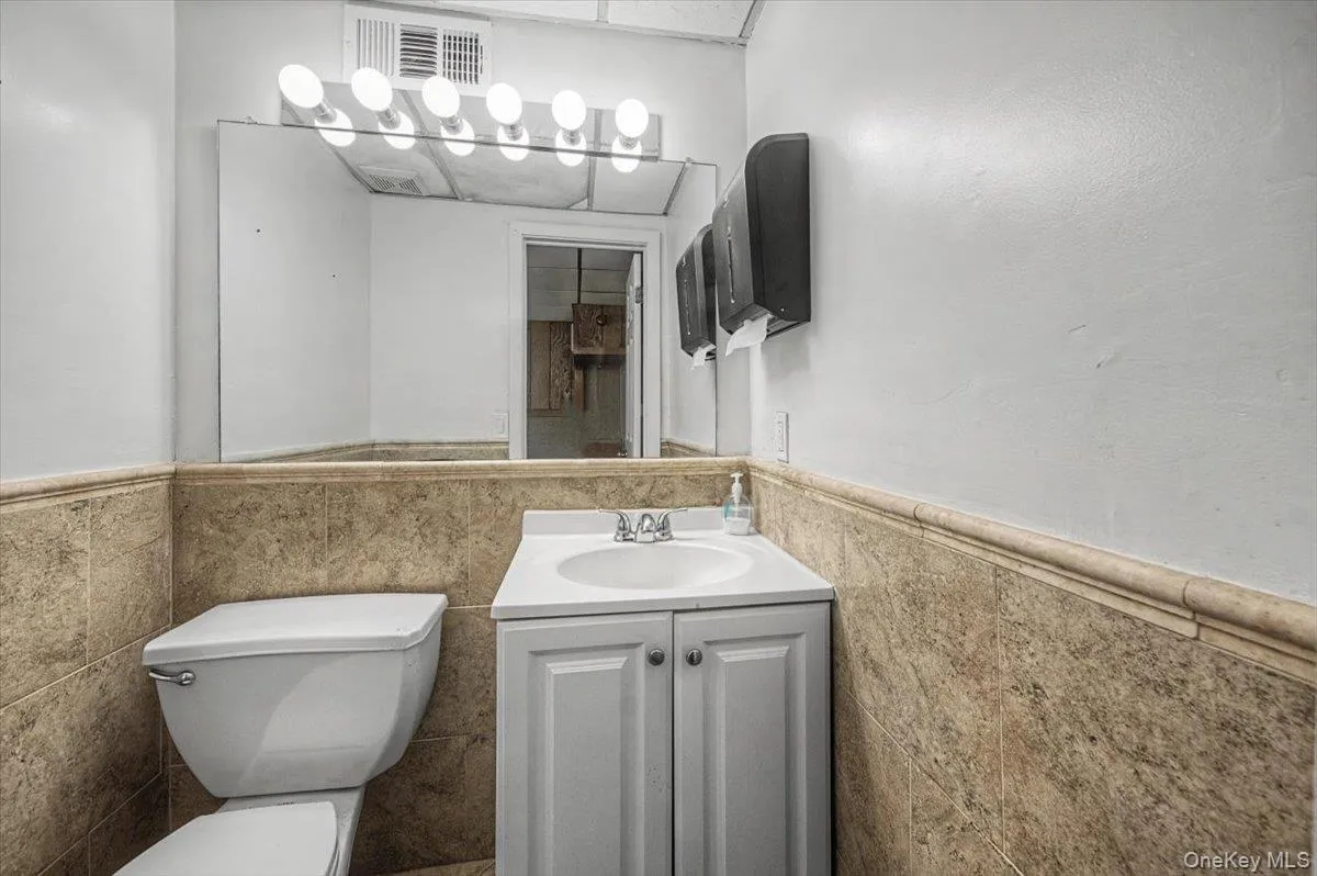 328 Northrup Avenue, Mamaroneck, NY, ,Commercial Lease,For Rent,Northrup,0,960238 328 Northrup Avenue, Mamaroneck, NY, ,Commercial Lease,For Rent,Northrup,0,960238