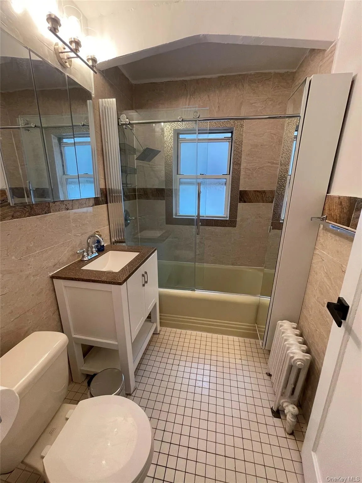 6811 Alderton Street, New York, NY, 2 Bedrooms Bedrooms, 5 Rooms Rooms,1 BathroomBathrooms,Residential Lease,For Rent,Alderton Street,0,960240 6811 Alderton Street, New York, NY, 2 Bedrooms Bedrooms, 5 Rooms Rooms,1 BathroomBathrooms,Residential Lease,For Rent,Alderton Street,0,960240