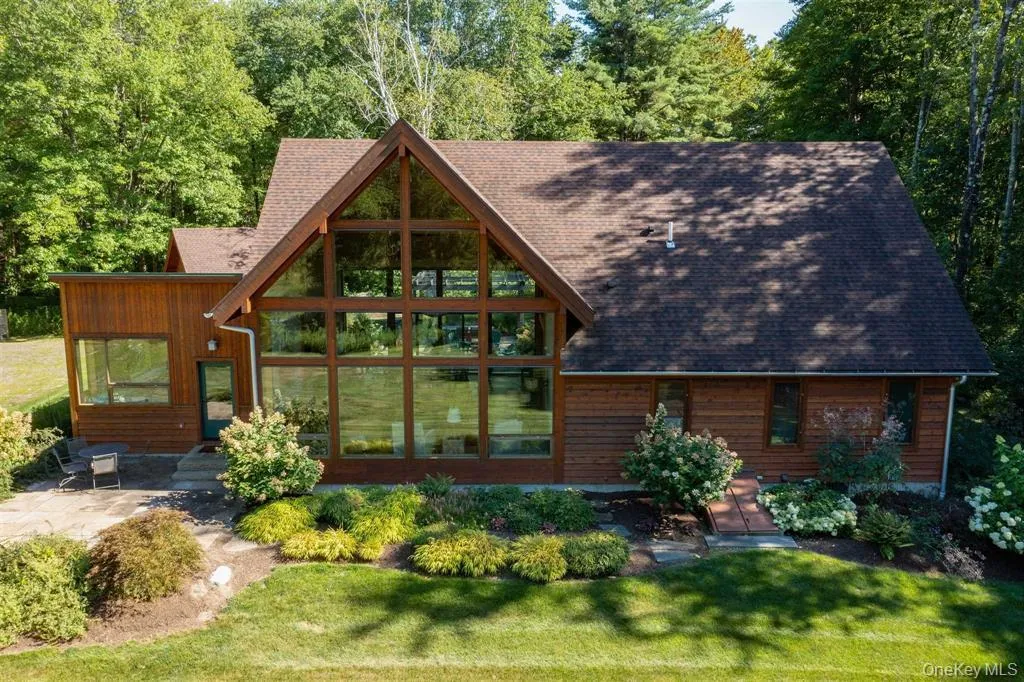 195 Vlei Road, Rhinebeck, NY, 4 Bedrooms Bedrooms, 9 Rooms Rooms,4 BathroomsBathrooms,Residential Lease,For Rent,Vlei,0,960257 195 Vlei Road, Rhinebeck, NY, 4 Bedrooms Bedrooms, 9 Rooms Rooms,4 BathroomsBathrooms,Residential Lease,For Rent,Vlei,0,960257