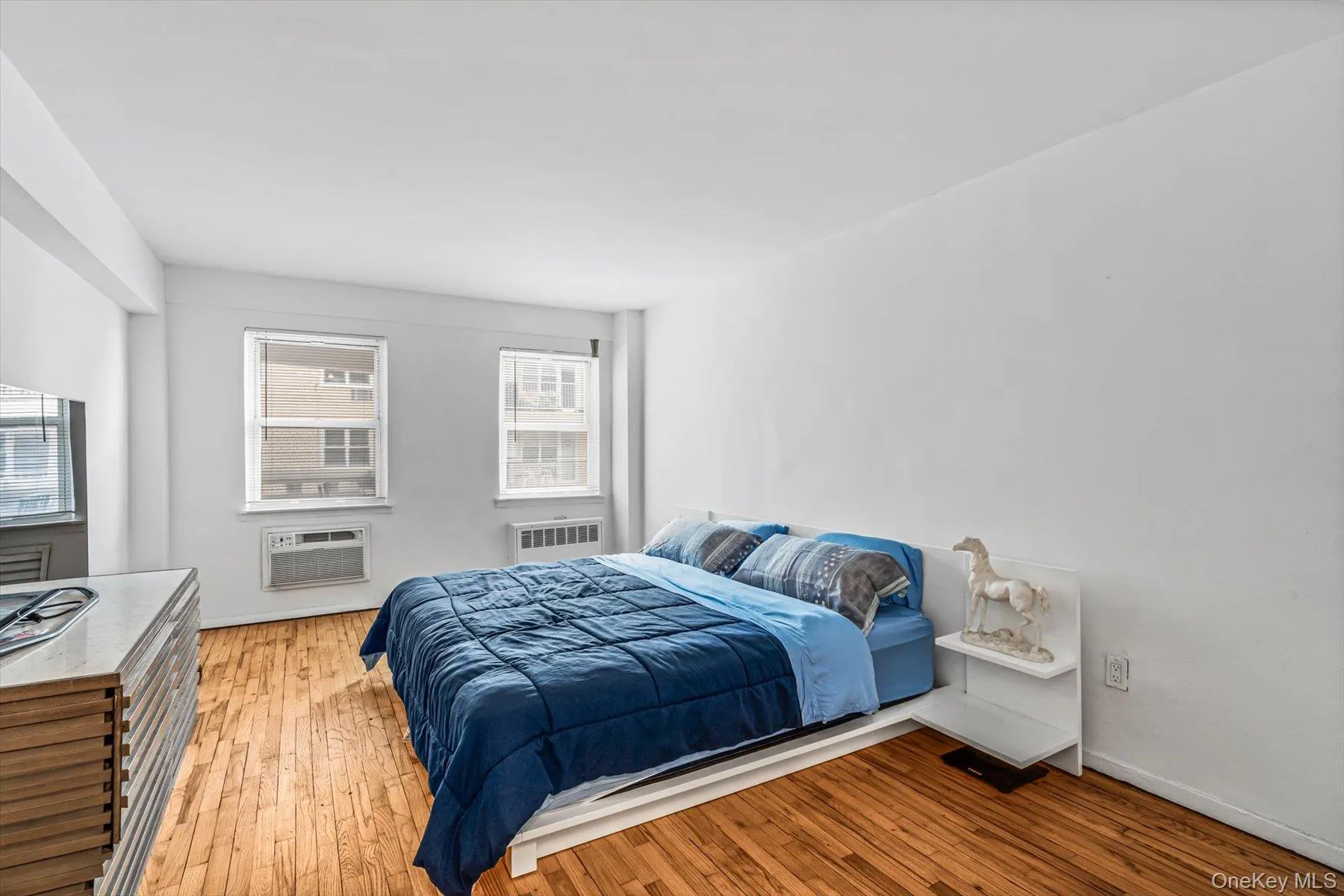600 Shore Road, Long Beach, NY, 1 Bedroom Bedrooms, 4 Rooms Rooms,1 BathroomBathrooms,Residential,For Rent,Shore,0,KEY960266 600 Shore Road, Long Beach, NY, 1 Bedroom Bedrooms, 4 Rooms Rooms,1 BathroomBathrooms,Residential,For Rent,Shore,0,KEY960266