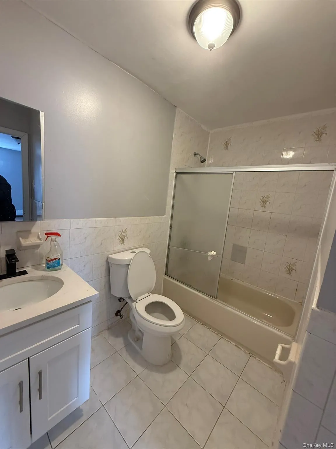 106-12 156th Street, New York, NY, 3 Bedrooms Bedrooms, 7 Rooms Rooms,2 BathroomsBathrooms,Residential Lease,For Rent,156th,0,960272 106-12 156th Street, New York, NY, 3 Bedrooms Bedrooms, 7 Rooms Rooms,2 BathroomsBathrooms,Residential Lease,For Rent,156th,0,960272