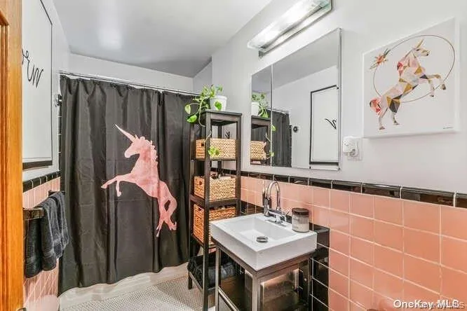 32-20 91st Street, New York, NY, 1 Bedroom Bedrooms, 3 Rooms Rooms,1 BathroomBathrooms,Residential,For Rent,91st,0,960288 32-20 91st Street, New York, NY, 1 Bedroom Bedrooms, 3 Rooms Rooms,1 BathroomBathrooms,Residential,For Rent,91st,0,960288