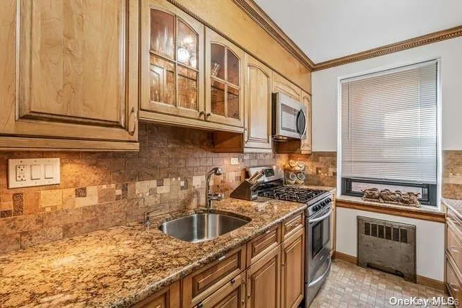 32-20 91st Street, New York, NY, 1 Bedroom Bedrooms, 3 Rooms Rooms,1 BathroomBathrooms,Residential,For Rent,91st,0,960288 32-20 91st Street, New York, NY, 1 Bedroom Bedrooms, 3 Rooms Rooms,1 BathroomBathrooms,Residential,For Rent,91st,0,960288