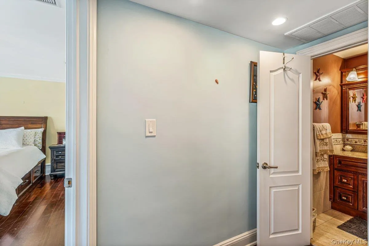 7-15 162nd Street, New York, NY, 1 Bedroom Bedrooms, 4 Rooms Rooms,1 BathroomBathrooms,Residential,For Rent,162nd,0,960289 7-15 162nd Street, New York, NY, 1 Bedroom Bedrooms, 4 Rooms Rooms,1 BathroomBathrooms,Residential,For Rent,162nd,0,960289