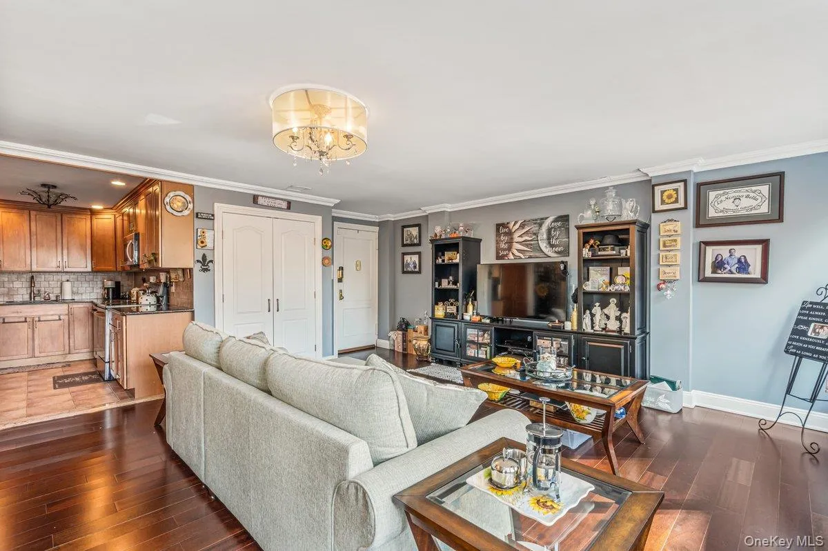 7-15 162nd Street, New York, NY, 1 Bedroom Bedrooms, 4 Rooms Rooms,1 BathroomBathrooms,Residential,For Rent,162nd,0,960289 7-15 162nd Street, New York, NY, 1 Bedroom Bedrooms, 4 Rooms Rooms,1 BathroomBathrooms,Residential,For Rent,162nd,0,960289