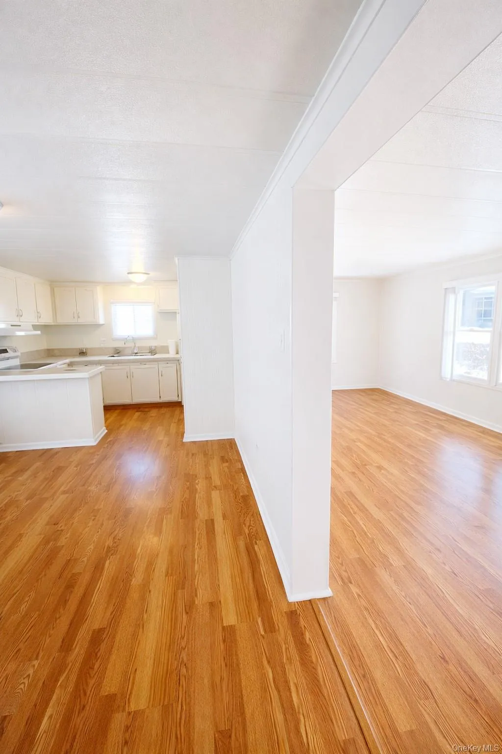1661 Old Country Road, Riverhead, NY, 2 Bedrooms Bedrooms, 7 Rooms Rooms,2 BathroomsBathrooms,Residential,For Rent,Old Country,0,960320 1661 Old Country Road, Riverhead, NY, 2 Bedrooms Bedrooms, 7 Rooms Rooms,2 BathroomsBathrooms,Residential,For Rent,Old Country,0,960320