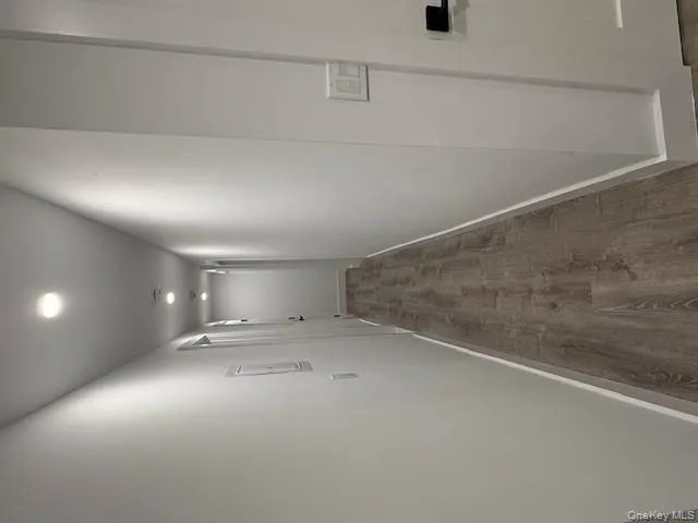 19 Bellport Lane, Brookhaven, NY, 2 Bedrooms Bedrooms, 3 Rooms Rooms,1 BathroomBathrooms,Residential Lease,For Rent,Bellport,0,960345 19 Bellport Lane, Brookhaven, NY, 2 Bedrooms Bedrooms, 3 Rooms Rooms,1 BathroomBathrooms,Residential Lease,For Rent,Bellport,0,960345