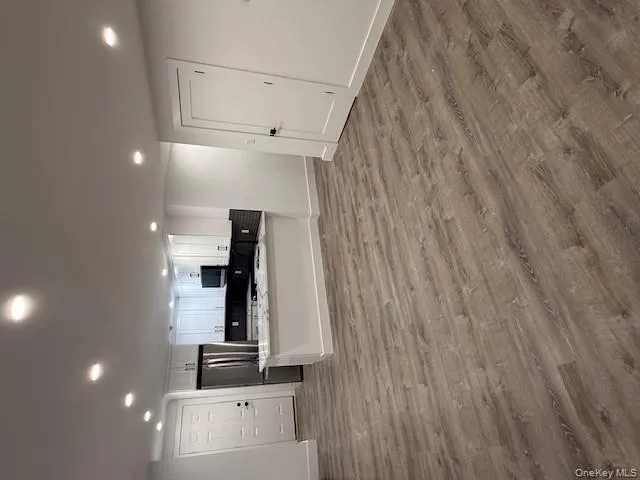 19 Bellport Lane, Brookhaven, NY, 2 Bedrooms Bedrooms, 3 Rooms Rooms,1 BathroomBathrooms,Residential Lease,For Rent,Bellport,0,960345 19 Bellport Lane, Brookhaven, NY, 2 Bedrooms Bedrooms, 3 Rooms Rooms,1 BathroomBathrooms,Residential Lease,For Rent,Bellport,0,960345