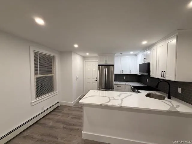 19 Bellport Lane, Brookhaven, NY, 2 Bedrooms Bedrooms, 3 Rooms Rooms,1 BathroomBathrooms,Residential Lease,For Rent,Bellport,0,960345 19 Bellport Lane, Brookhaven, NY, 2 Bedrooms Bedrooms, 3 Rooms Rooms,1 BathroomBathrooms,Residential Lease,For Rent,Bellport,0,960345