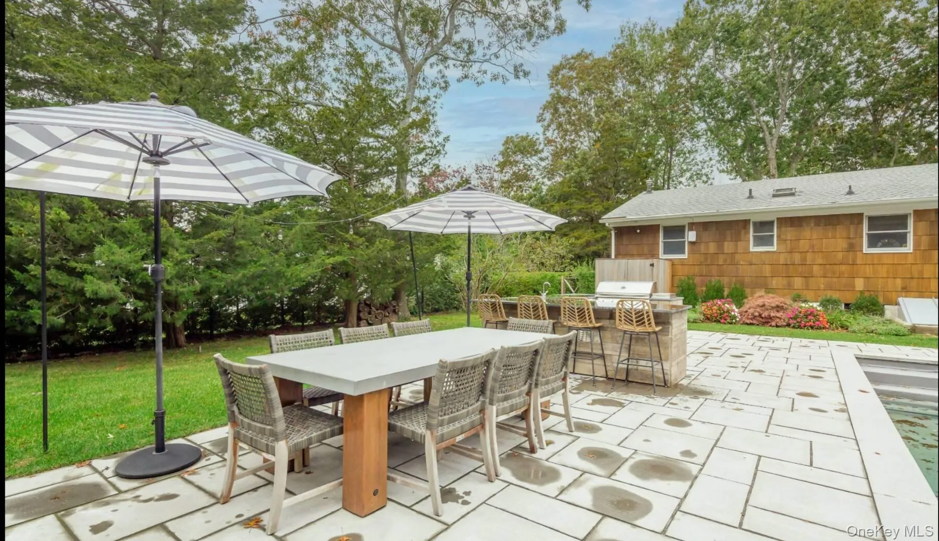 45 Sherwood Road, Southampton, New York 11946