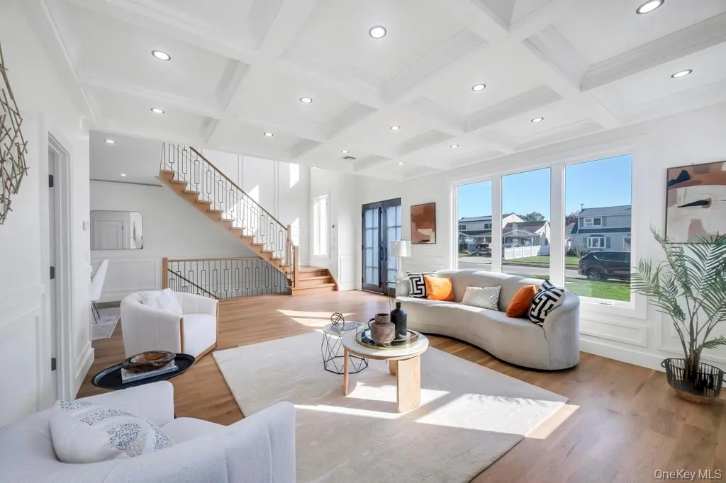 43 Cabot Lane, Oyster Bay, NY, 5 Bedrooms Bedrooms, 10 Rooms Rooms,6 BathroomsBathrooms,Residential,For Rent,Cabot,0,960389 43 Cabot Lane, Oyster Bay, NY, 5 Bedrooms Bedrooms, 10 Rooms Rooms,6 BathroomsBathrooms,Residential,For Rent,Cabot,0,960389
