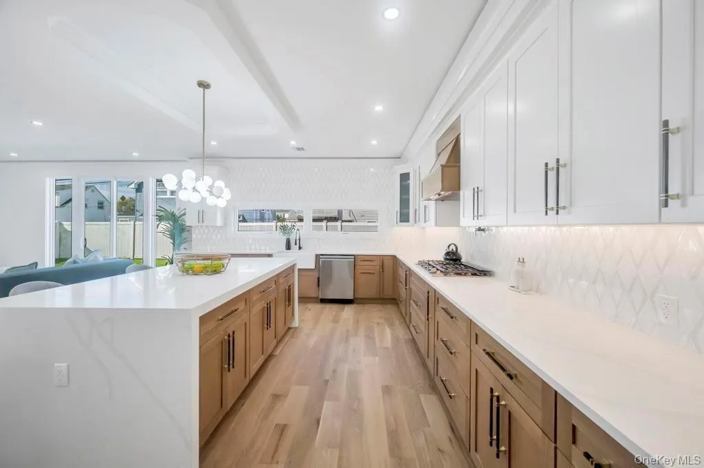43 Cabot Lane, Oyster Bay, NY, 5 Bedrooms Bedrooms, 10 Rooms Rooms,6 BathroomsBathrooms,Residential,For Rent,Cabot,0,960389 43 Cabot Lane, Oyster Bay, NY, 5 Bedrooms Bedrooms, 10 Rooms Rooms,6 BathroomsBathrooms,Residential,For Rent,Cabot,0,960389