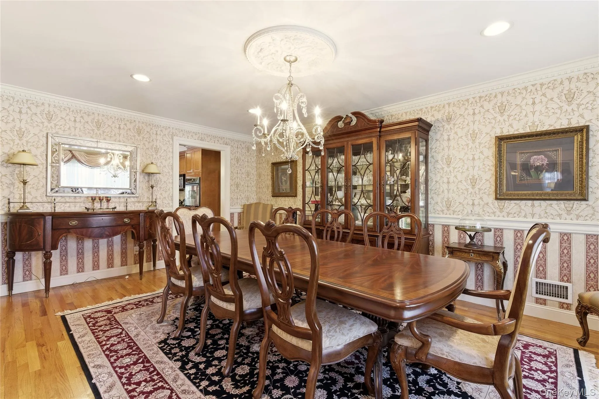 4 Peachtree Lane, North Hempstead, NY, 6 Bedrooms Bedrooms, 11 Rooms Rooms,4 BathroomsBathrooms,Residential,For Rent,Peachtree,0,960397 4 Peachtree Lane, North Hempstead, NY, 6 Bedrooms Bedrooms, 11 Rooms Rooms,4 BathroomsBathrooms,Residential,For Rent,Peachtree,0,960397