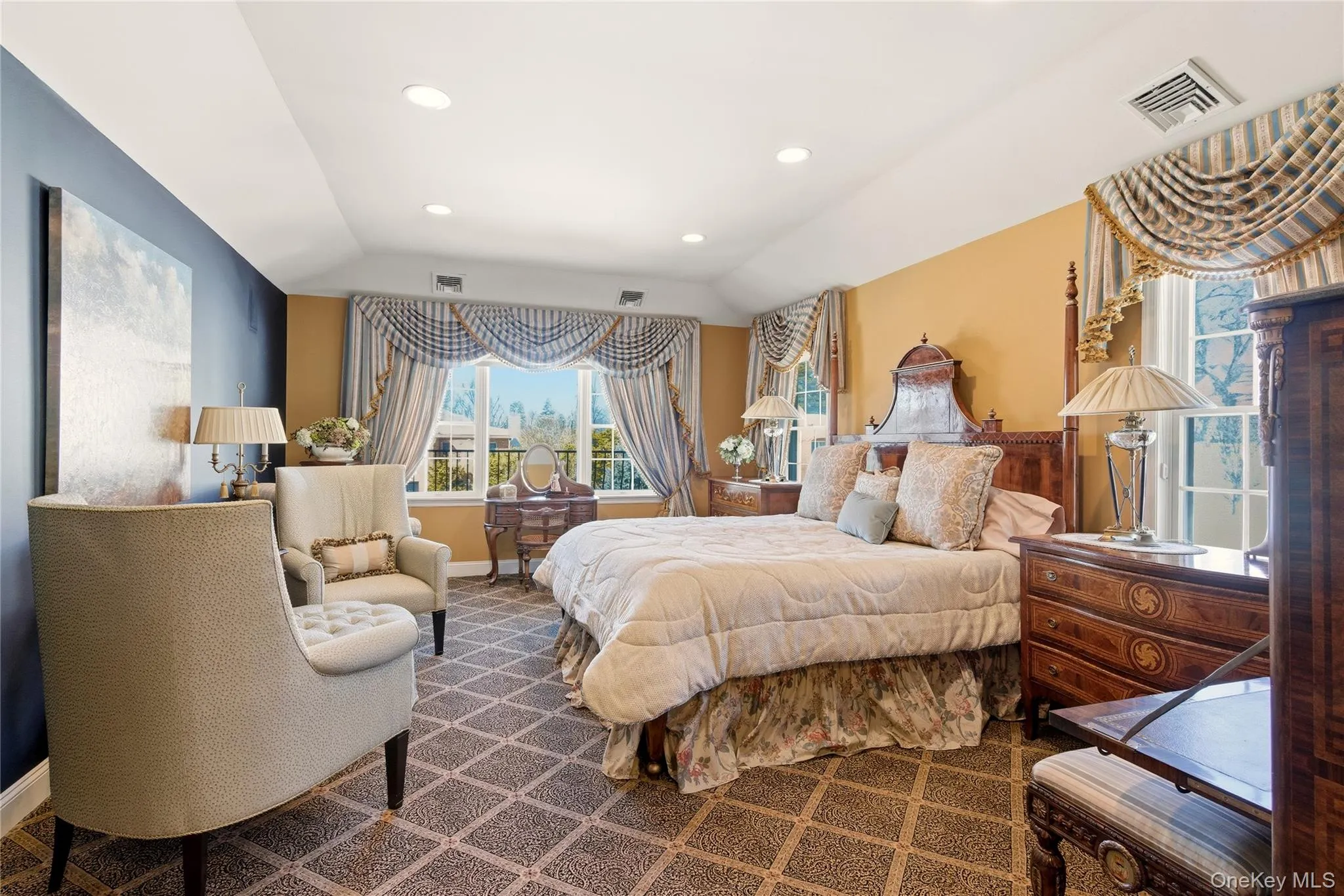 4 Peachtree Lane, North Hempstead, NY, 6 Bedrooms Bedrooms, 11 Rooms Rooms,4 BathroomsBathrooms,Residential,For Rent,Peachtree,0,960397 4 Peachtree Lane, North Hempstead, NY, 6 Bedrooms Bedrooms, 11 Rooms Rooms,4 BathroomsBathrooms,Residential,For Rent,Peachtree,0,960397