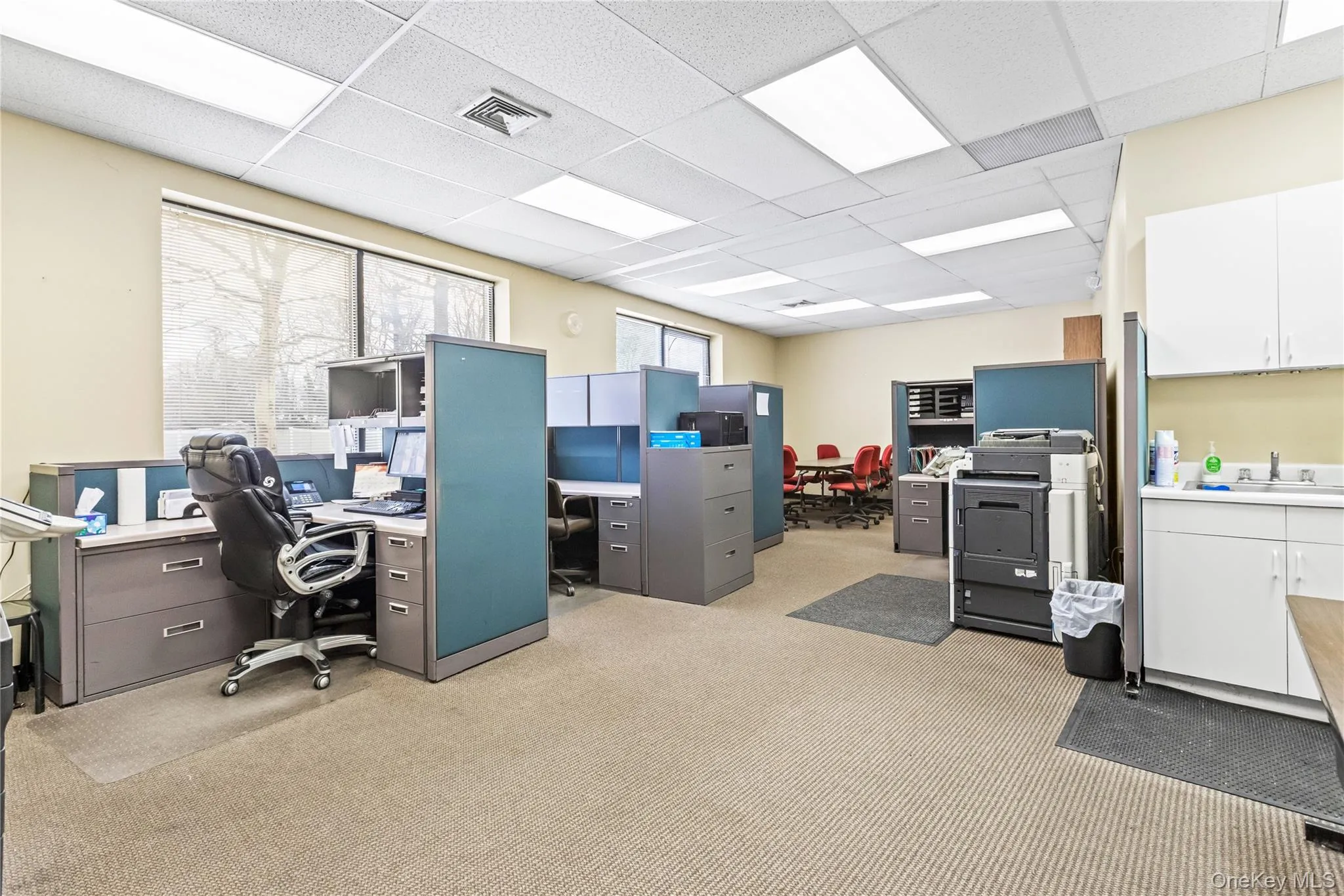 3330 Veterans Memorial Highway, Islip, NY, ,Commercial Lease,For Rent,Veterans Memorial,0,960400 3330 Veterans Memorial Highway, Islip, NY, ,Commercial Lease,For Rent,Veterans Memorial,0,960400