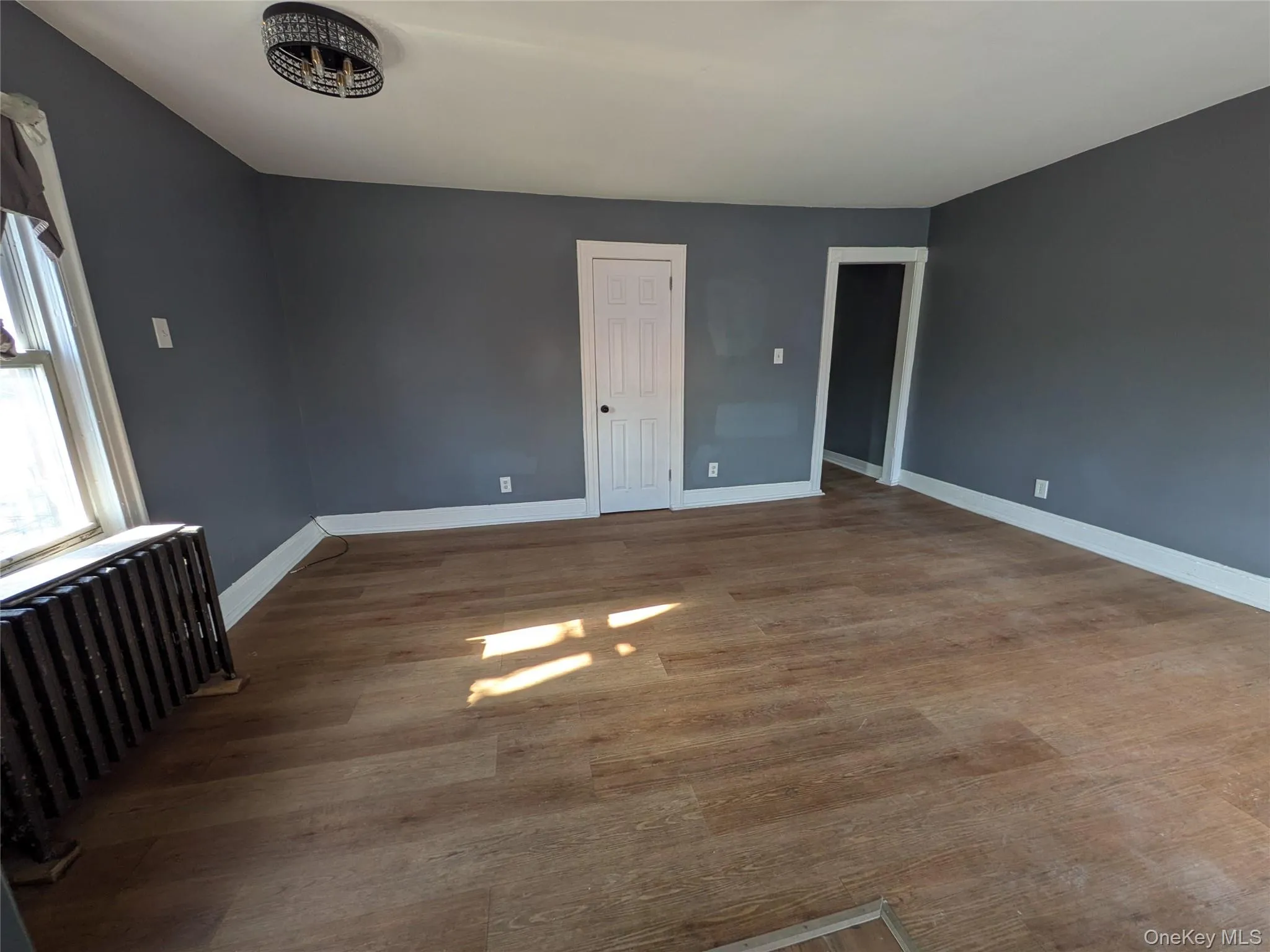 205-11 110th Avenue, New York, NY, 2 Bedrooms Bedrooms, 4 Rooms Rooms,1 BathroomBathrooms,Residential Lease,For Rent,110th,0,960434 205-11 110th Avenue, New York, NY, 2 Bedrooms Bedrooms, 4 Rooms Rooms,1 BathroomBathrooms,Residential Lease,For Rent,110th,0,960434