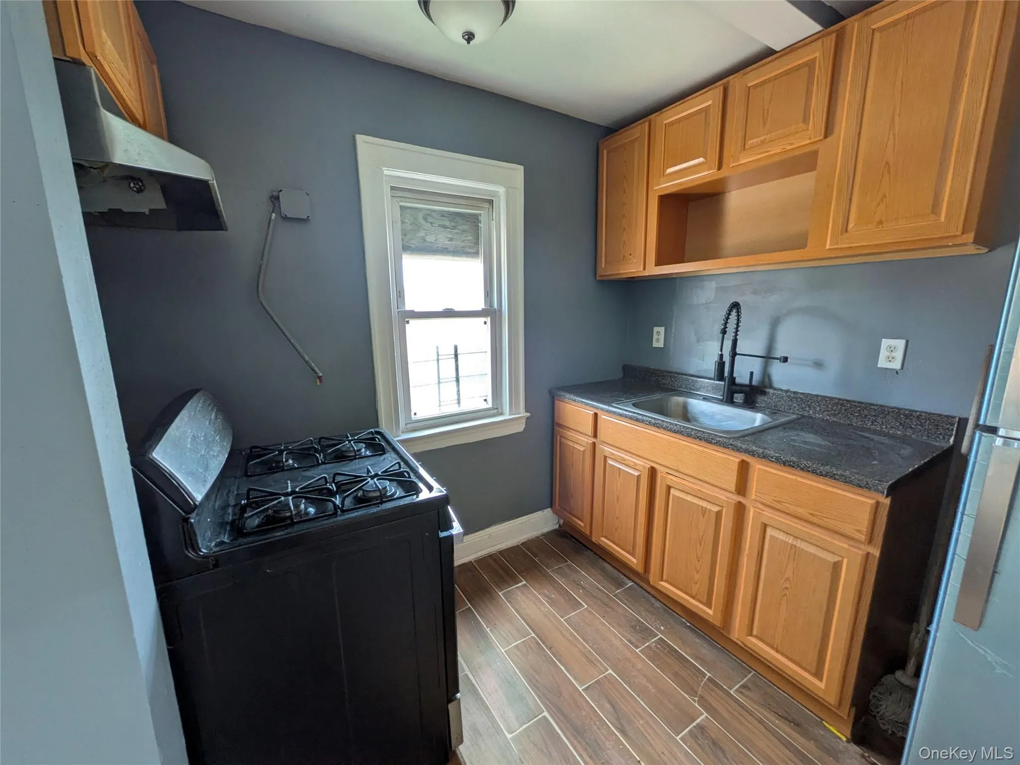 205-11 110th Avenue, New York, NY, 2 Bedrooms Bedrooms, 4 Rooms Rooms,1 BathroomBathrooms,Residential Lease,For Rent,110th,0,960434 205-11 110th Avenue, New York, NY, 2 Bedrooms Bedrooms, 4 Rooms Rooms,1 BathroomBathrooms,Residential Lease,For Rent,110th,0,960434