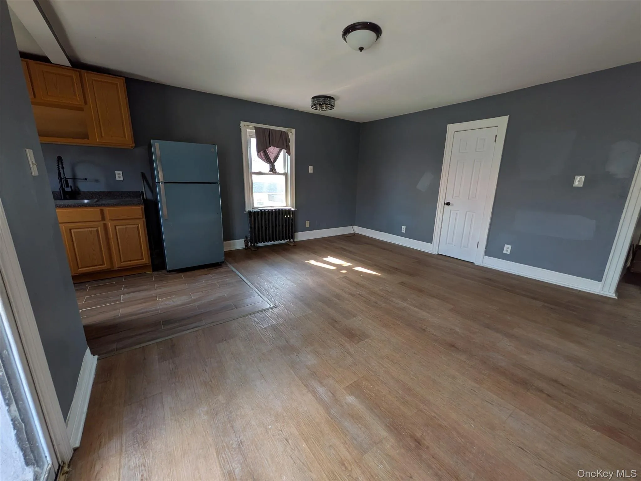 205-11 110th Avenue, New York, NY, 2 Bedrooms Bedrooms, 4 Rooms Rooms,1 BathroomBathrooms,Residential Lease,For Rent,110th,0,960434 205-11 110th Avenue, New York, NY, 2 Bedrooms Bedrooms, 4 Rooms Rooms,1 BathroomBathrooms,Residential Lease,For Rent,110th,0,960434