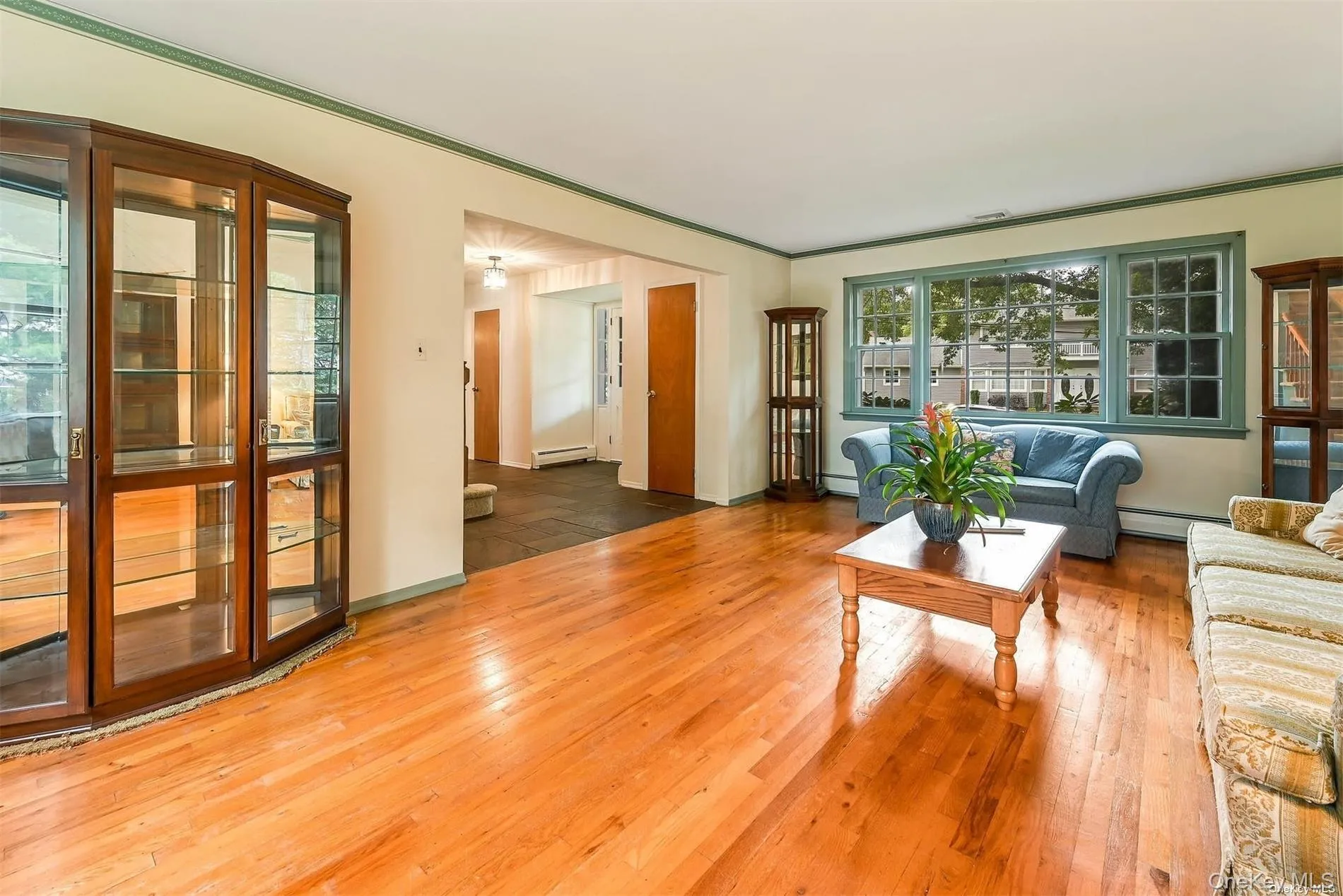 5 Bronze Court, Huntington, NY, 5 Bedrooms Bedrooms, 9 Rooms Rooms,3 BathroomsBathrooms,Residential Lease,For Rent,Bronze,0,960441 5 Bronze Court, Huntington, NY, 5 Bedrooms Bedrooms, 9 Rooms Rooms,3 BathroomsBathrooms,Residential Lease,For Rent,Bronze,0,960441