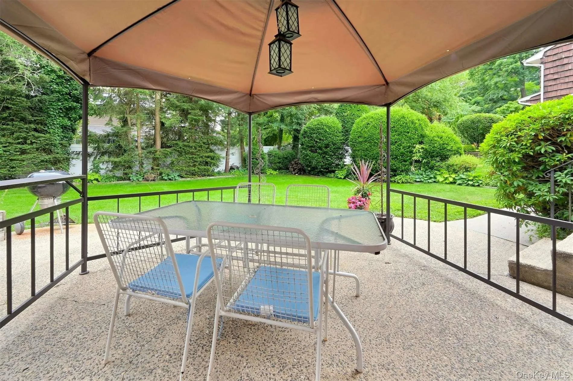 5 Bronze Court, Huntington, NY, 5 Bedrooms Bedrooms, 9 Rooms Rooms,3 BathroomsBathrooms,Residential Lease,For Rent,Bronze,0,960441 5 Bronze Court, Huntington, NY, 5 Bedrooms Bedrooms, 9 Rooms Rooms,3 BathroomsBathrooms,Residential Lease,For Rent,Bronze,0,960441