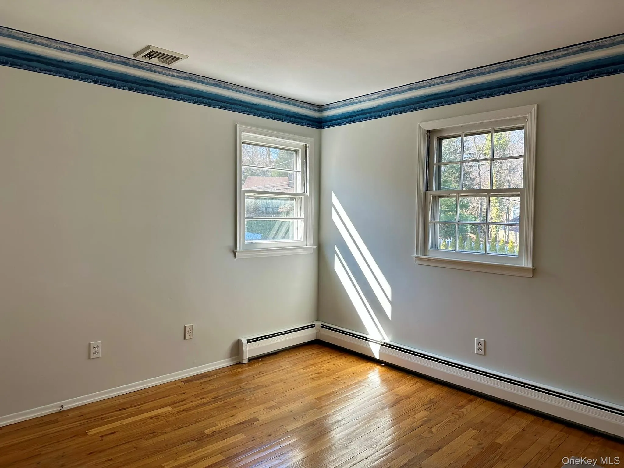 5 Bronze Court, Huntington, NY, 5 Bedrooms Bedrooms, 9 Rooms Rooms,3 BathroomsBathrooms,Residential Lease,For Rent,Bronze,0,960441 5 Bronze Court, Huntington, NY, 5 Bedrooms Bedrooms, 9 Rooms Rooms,3 BathroomsBathrooms,Residential Lease,For Rent,Bronze,0,960441