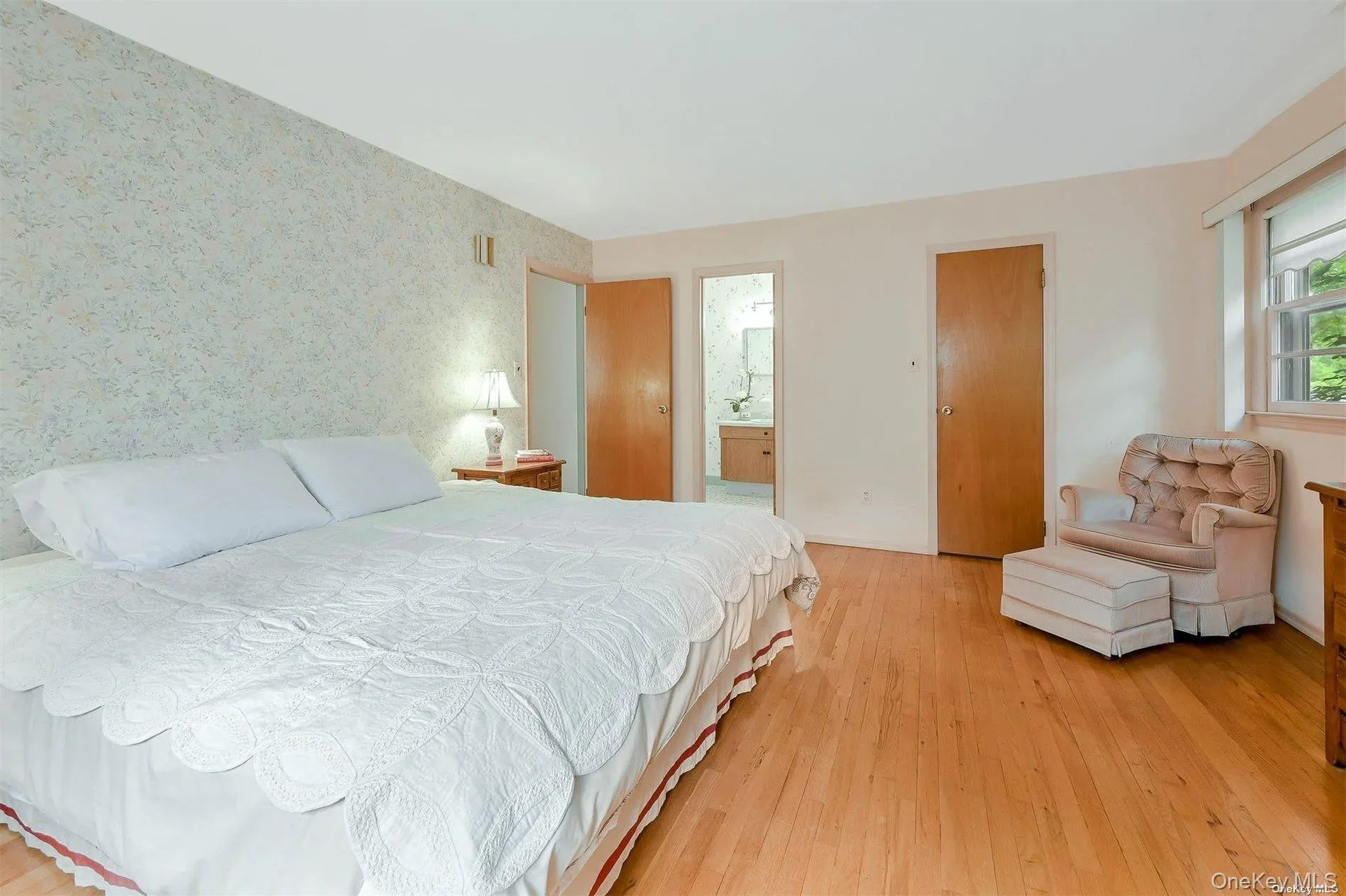 5 Bronze Court, Huntington, NY, 5 Bedrooms Bedrooms, 9 Rooms Rooms,3 BathroomsBathrooms,Residential Lease,For Rent,Bronze,0,960441 5 Bronze Court, Huntington, NY, 5 Bedrooms Bedrooms, 9 Rooms Rooms,3 BathroomsBathrooms,Residential Lease,For Rent,Bronze,0,960441