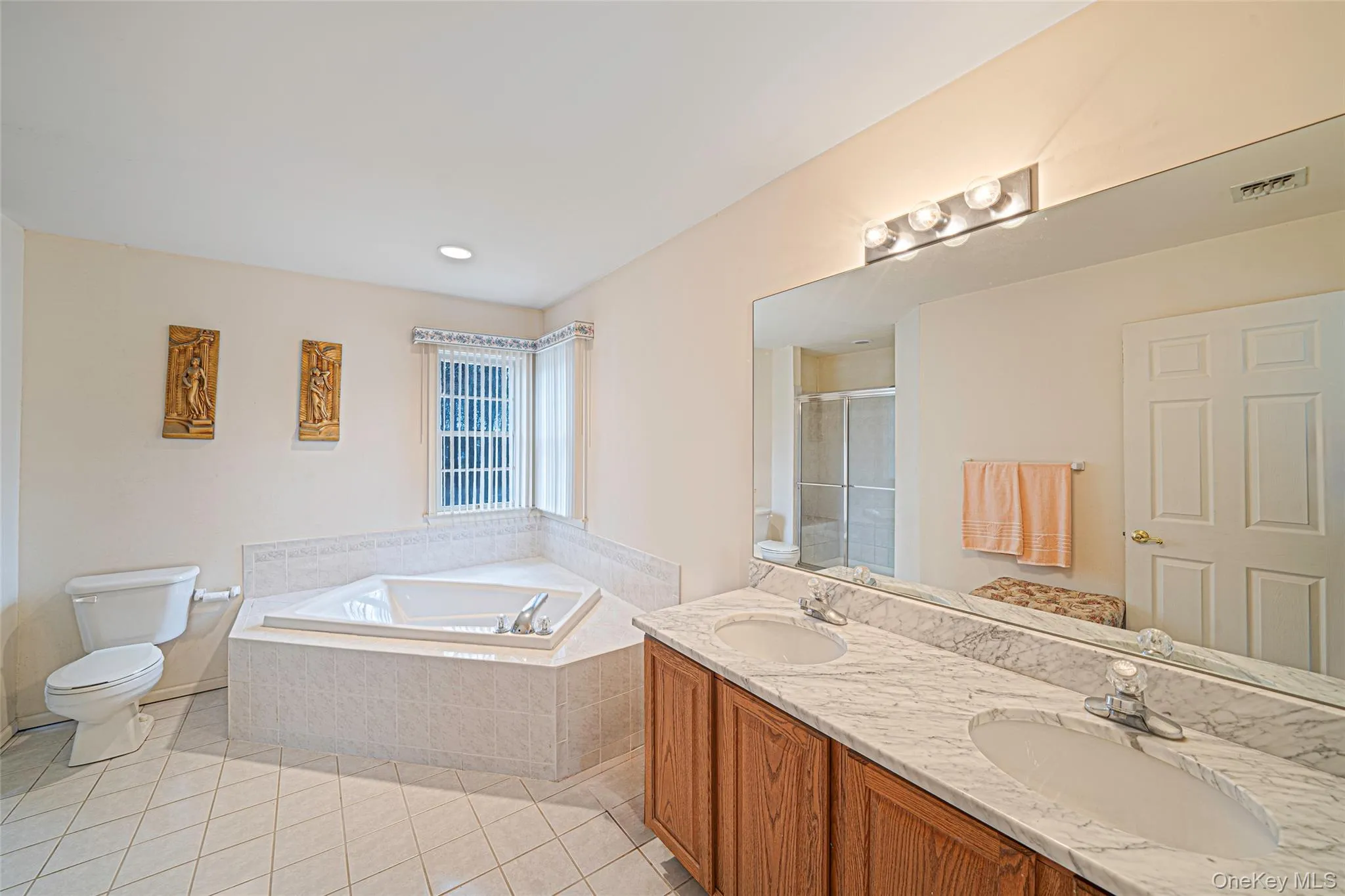 22 Jerusalem Hollow Road, Brookhaven, NY, 4 Bedrooms Bedrooms, 10 Rooms Rooms,3 BathroomsBathrooms,Residential Sale,For Rent,Jerusalem Hollow,0,960451 22 Jerusalem Hollow Road, Brookhaven, NY, 4 Bedrooms Bedrooms, 10 Rooms Rooms,3 BathroomsBathrooms,Residential Sale,For Rent,Jerusalem Hollow,0,960451