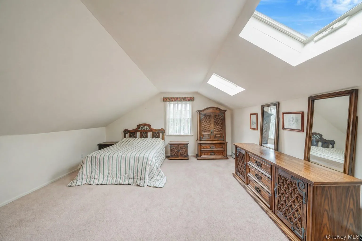 22 Jerusalem Hollow Road, Brookhaven, NY, 4 Bedrooms Bedrooms, 10 Rooms Rooms,3 BathroomsBathrooms,Residential Sale,For Rent,Jerusalem Hollow,0,960451 22 Jerusalem Hollow Road, Brookhaven, NY, 4 Bedrooms Bedrooms, 10 Rooms Rooms,3 BathroomsBathrooms,Residential Sale,For Rent,Jerusalem Hollow,0,960451