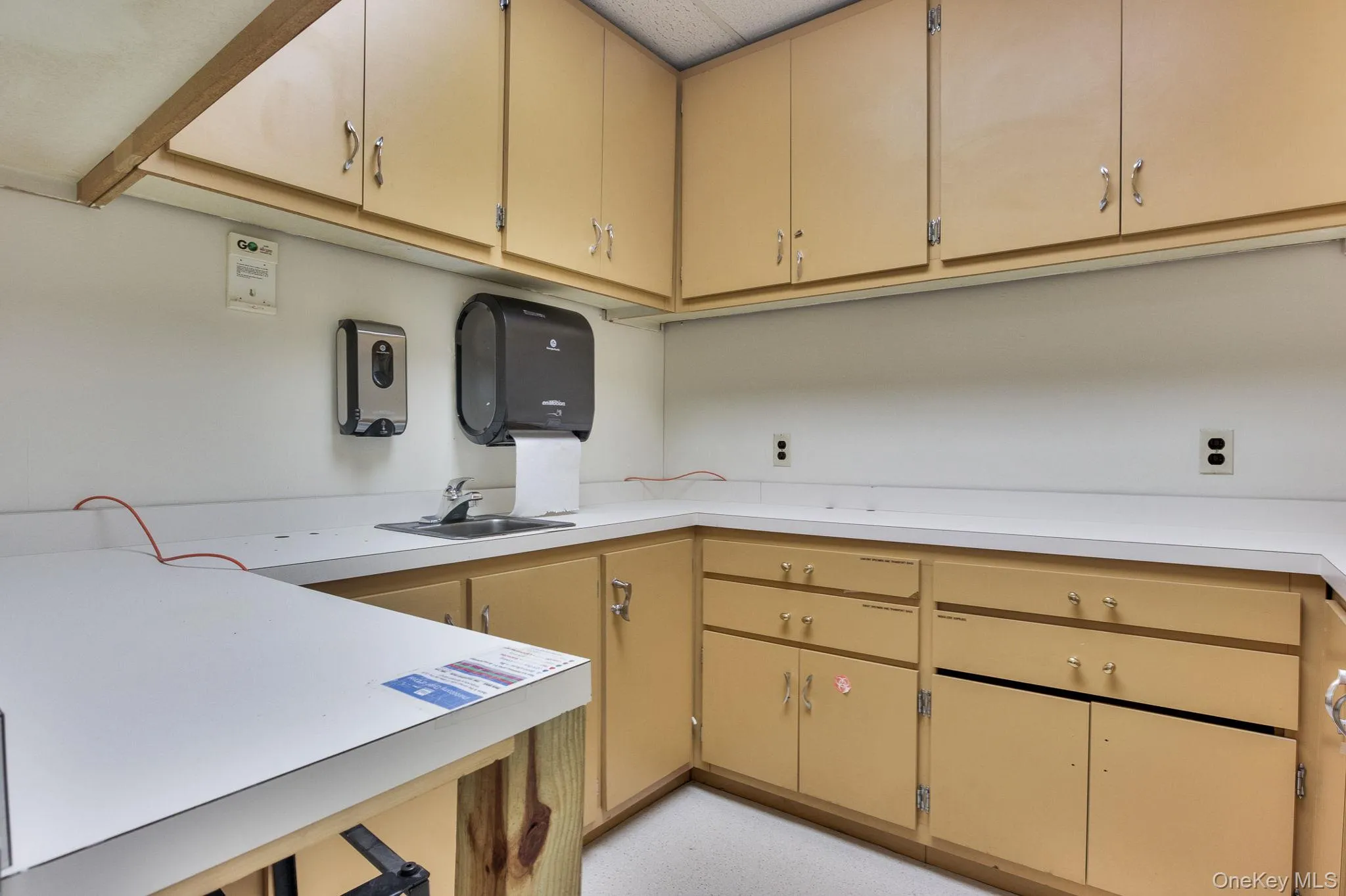 171 Ramapo Road, Haverstraw, NY, ,Commercial Lease,For Rent,Ramapo,0,960456 171 Ramapo Road, Haverstraw, NY, ,Commercial Lease,For Rent,Ramapo,0,960456