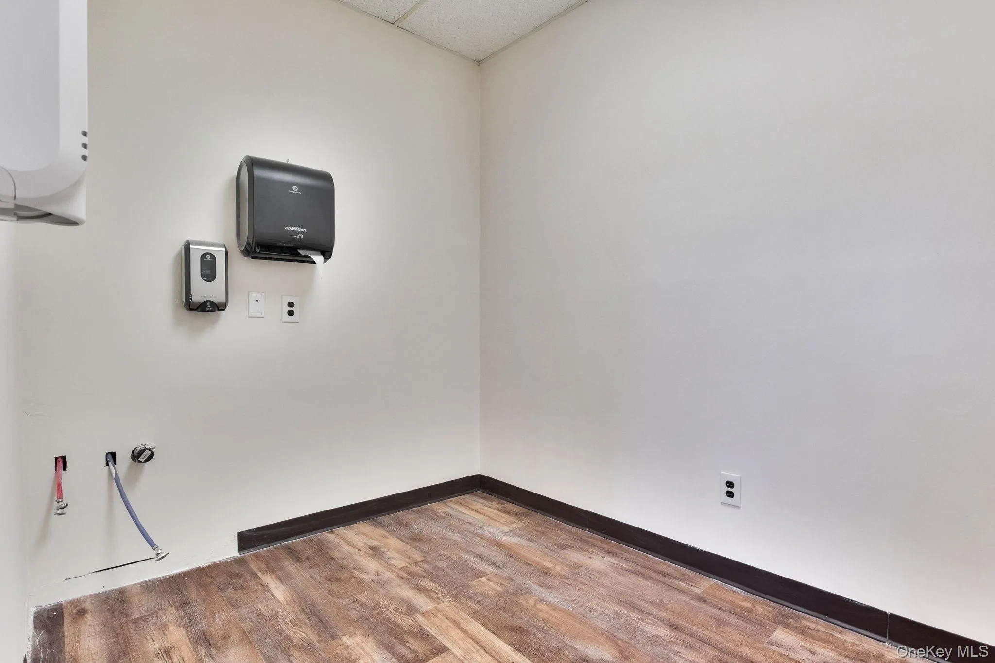 171 Ramapo Road, Haverstraw, NY, ,Commercial Lease,For Rent,Ramapo,0,960456 171 Ramapo Road, Haverstraw, NY, ,Commercial Lease,For Rent,Ramapo,0,960456