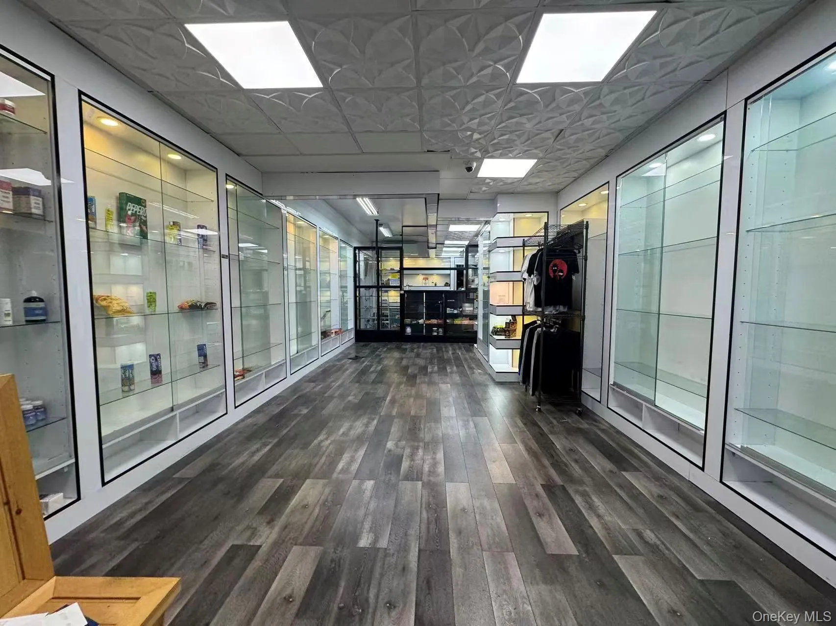 156-09 Northern Blvd, New York, NY, ,Commercial Lease,For Rent,Northern Blvd,0,960471 156-09 Northern Blvd, New York, NY, ,Commercial Lease,For Rent,Northern Blvd,0,960471