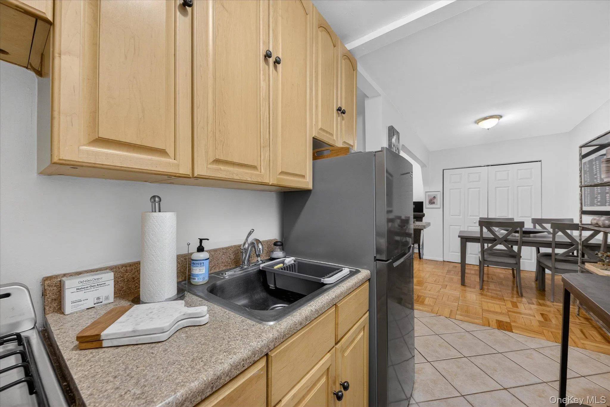 Kitchen with easy access to the dining and living areas Kitchen with easy access to the dining and living areas
