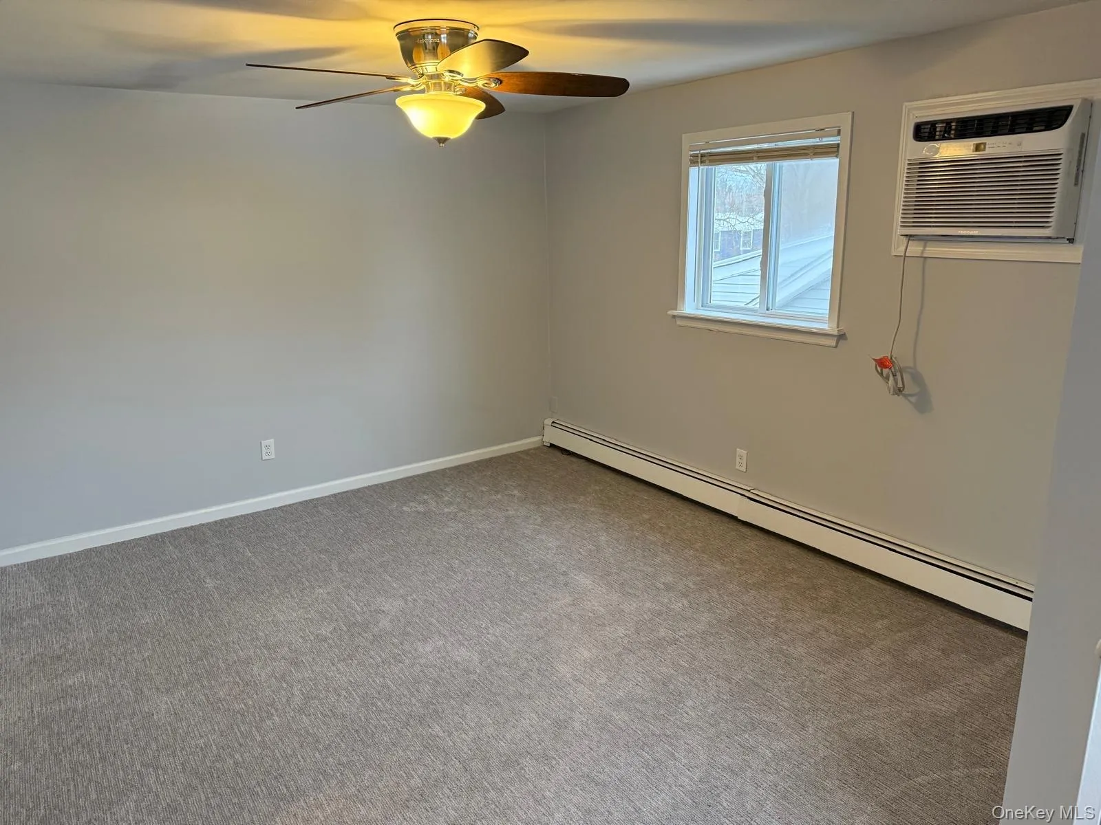 369 Collington Drive, Brookhaven, NY, 2 Bedrooms Bedrooms, 4 Rooms Rooms,1 BathroomBathrooms,Residential Lease,For Rent,Collington,0,960516 369 Collington Drive, Brookhaven, NY, 2 Bedrooms Bedrooms, 4 Rooms Rooms,1 BathroomBathrooms,Residential Lease,For Rent,Collington,0,960516