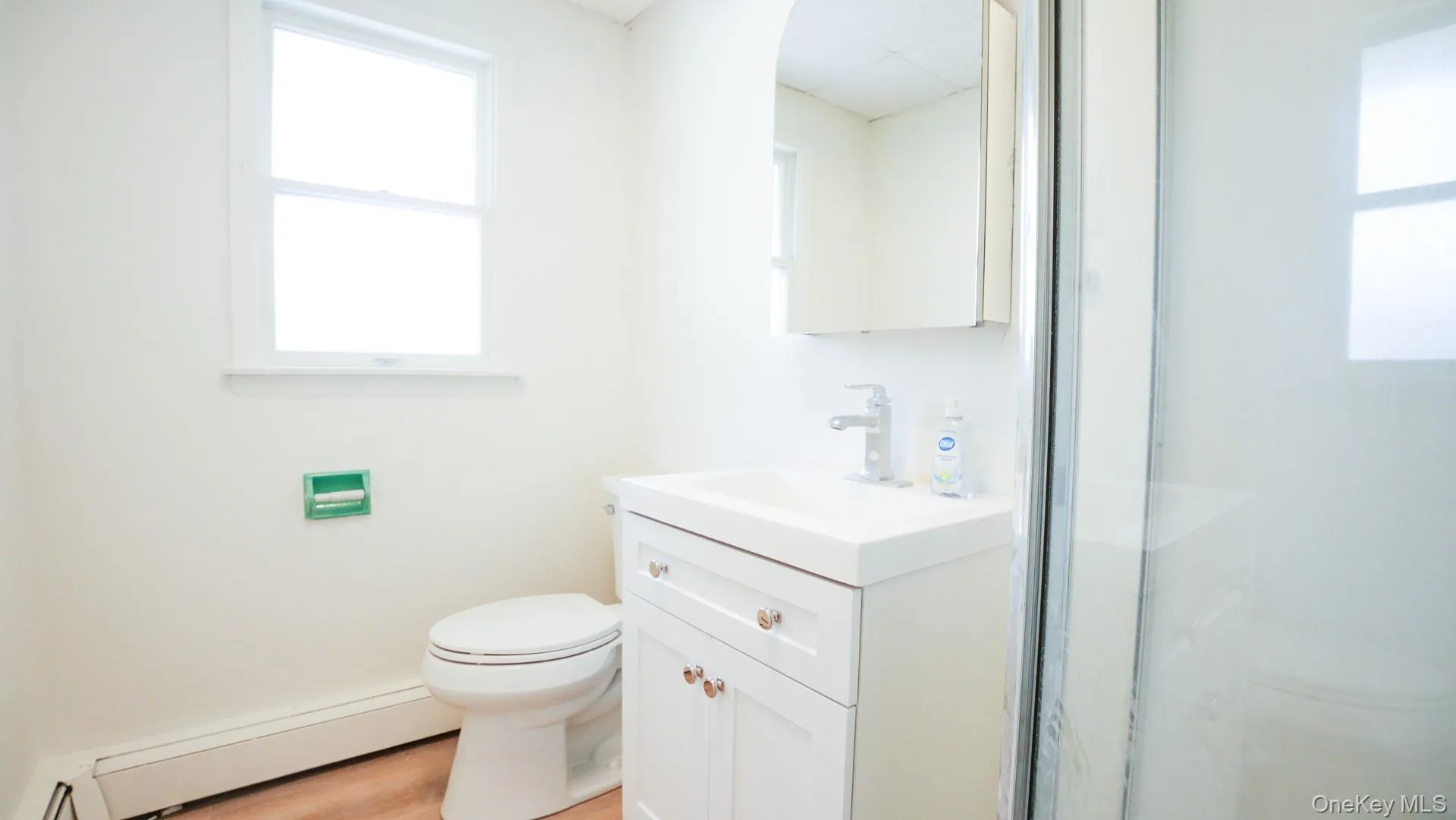 5 Pearsall Place, Babylon, NY, 4 Bedrooms Bedrooms, 7 Rooms Rooms,2 BathroomsBathrooms,Residential Lease,For Rent,Pearsall,0,960519 5 Pearsall Place, Babylon, NY, 4 Bedrooms Bedrooms, 7 Rooms Rooms,2 BathroomsBathrooms,Residential Lease,For Rent,Pearsall,0,960519