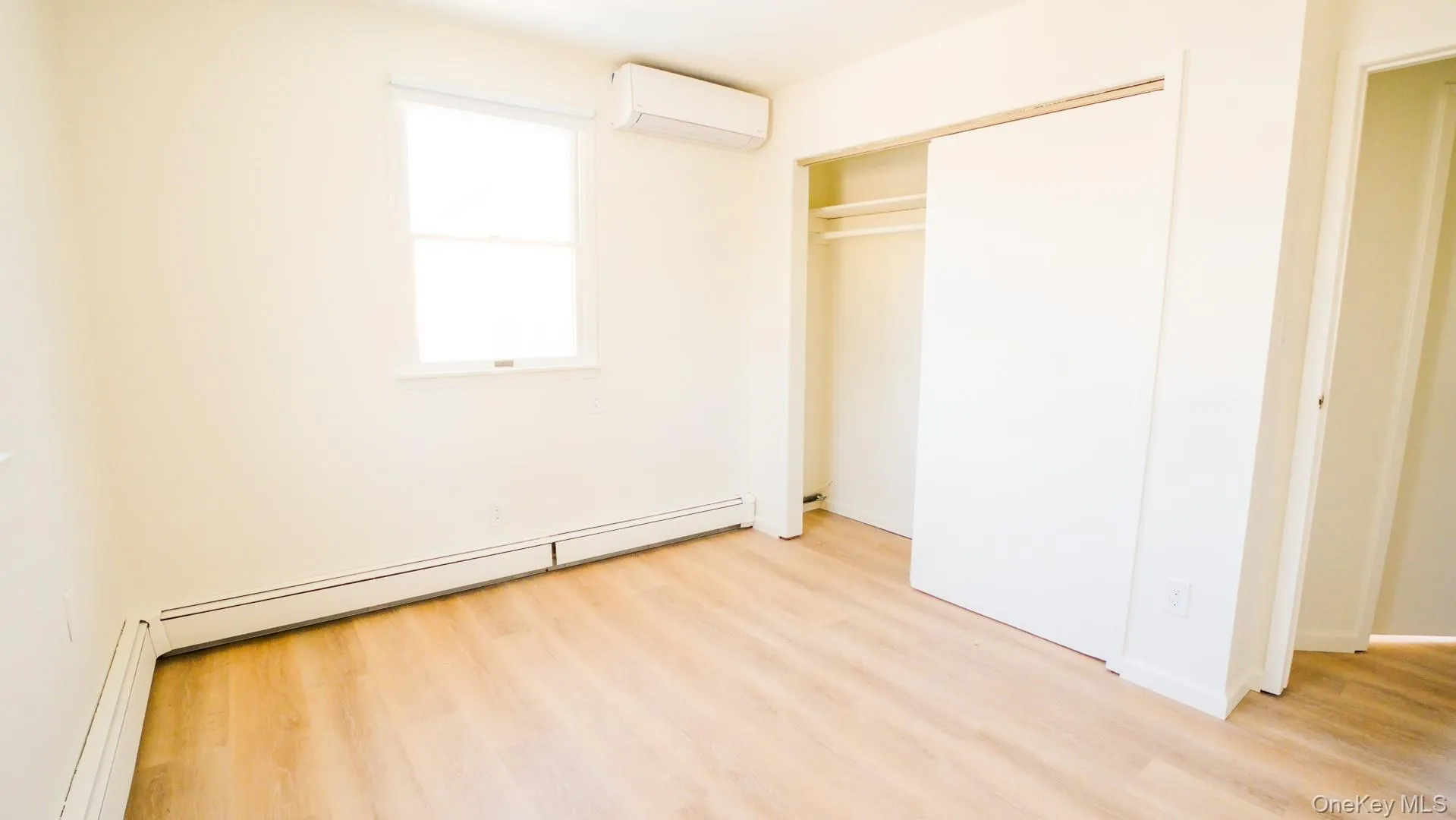 5 Pearsall Place, Babylon, NY, 4 Bedrooms Bedrooms, 7 Rooms Rooms,2 BathroomsBathrooms,Residential Lease,For Rent,Pearsall,0,960519 5 Pearsall Place, Babylon, NY, 4 Bedrooms Bedrooms, 7 Rooms Rooms,2 BathroomsBathrooms,Residential Lease,For Rent,Pearsall,0,960519